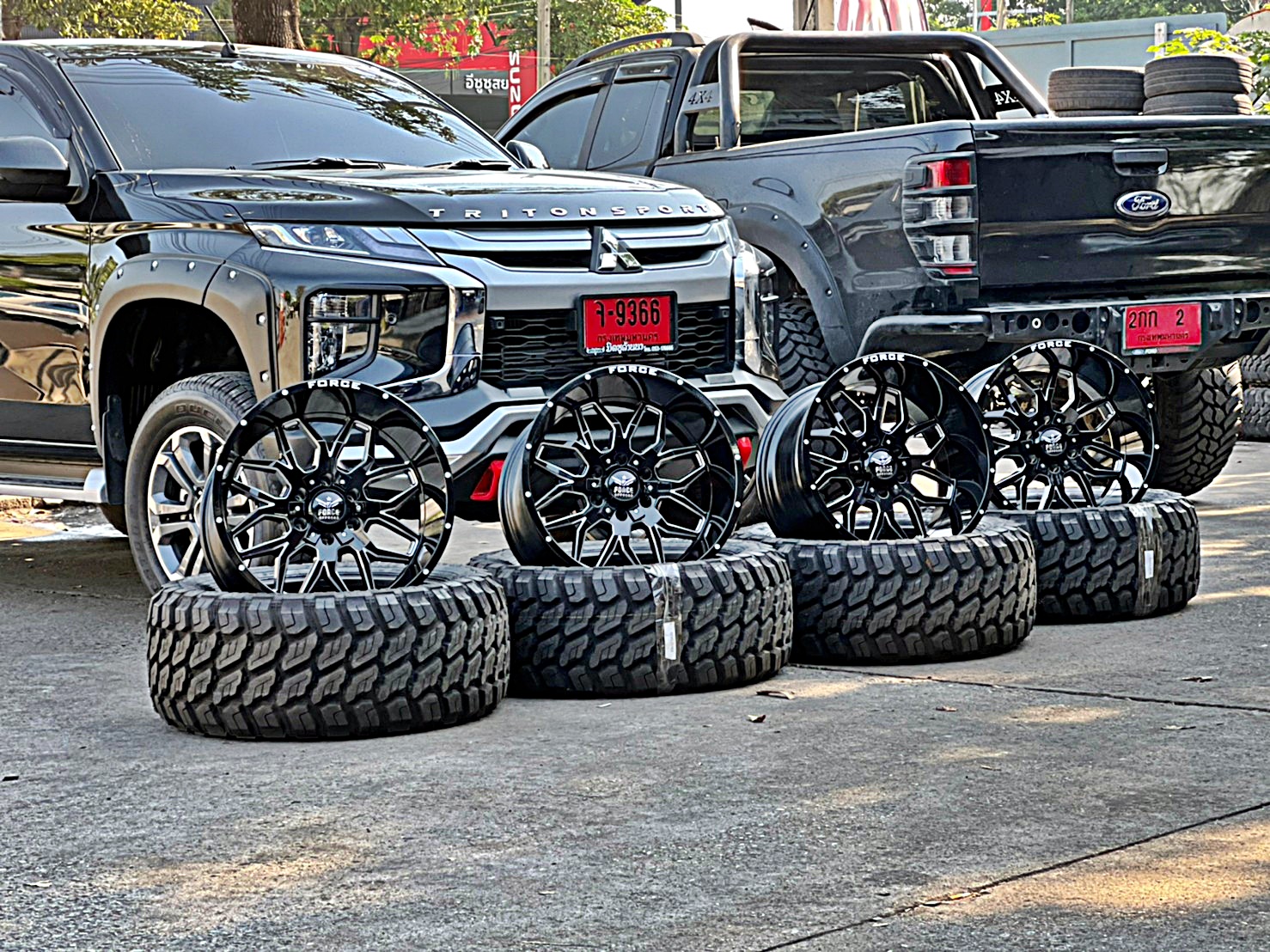 TRITON ทรงเมกา ล้อ FORCE ที่ STEP9
