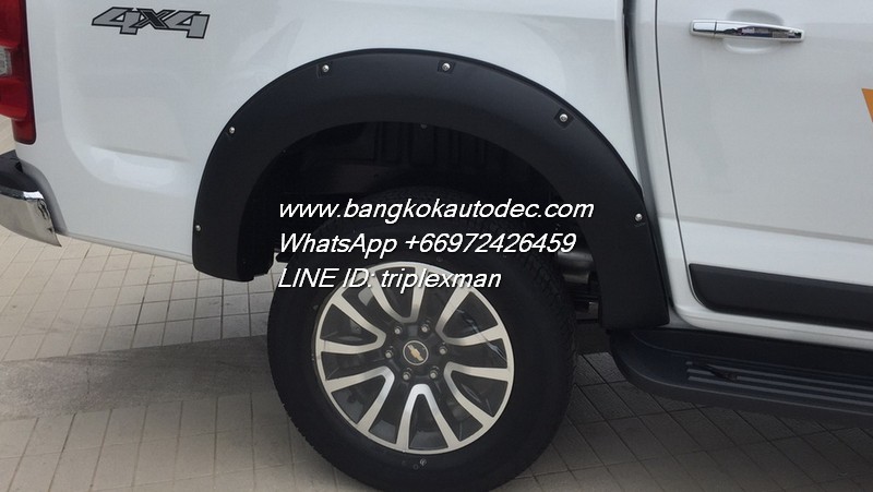 CHEVROLET COLORADO 16-17 FENDER FLARES BIG SIZE 9" VS STAINLESS NUTS (4PCS)