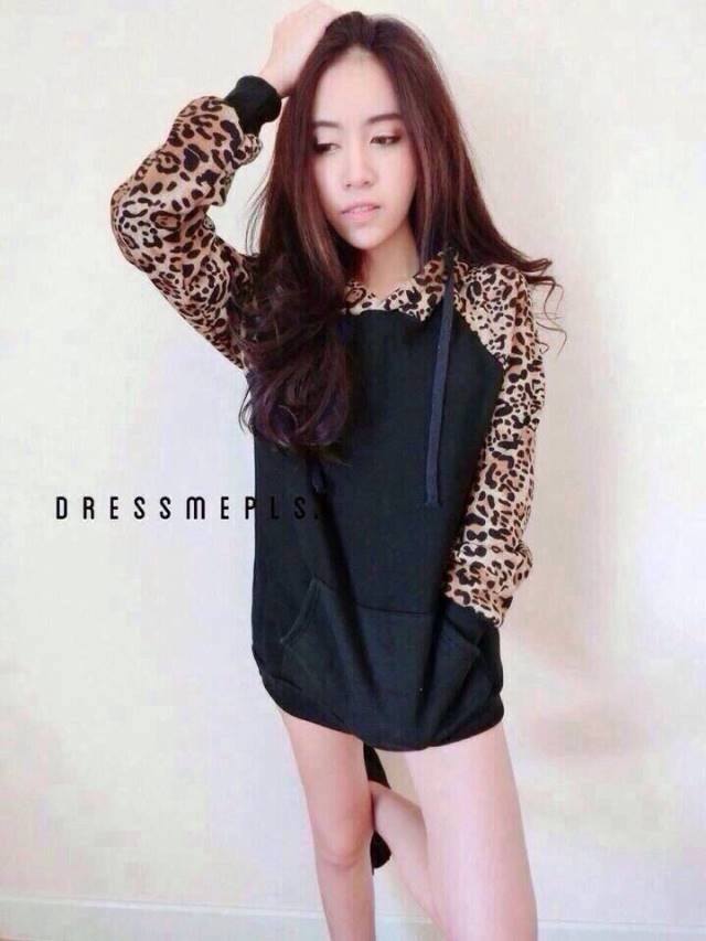 เสื้อกันหนาวพร้อมฮู้ด ลายเสือ