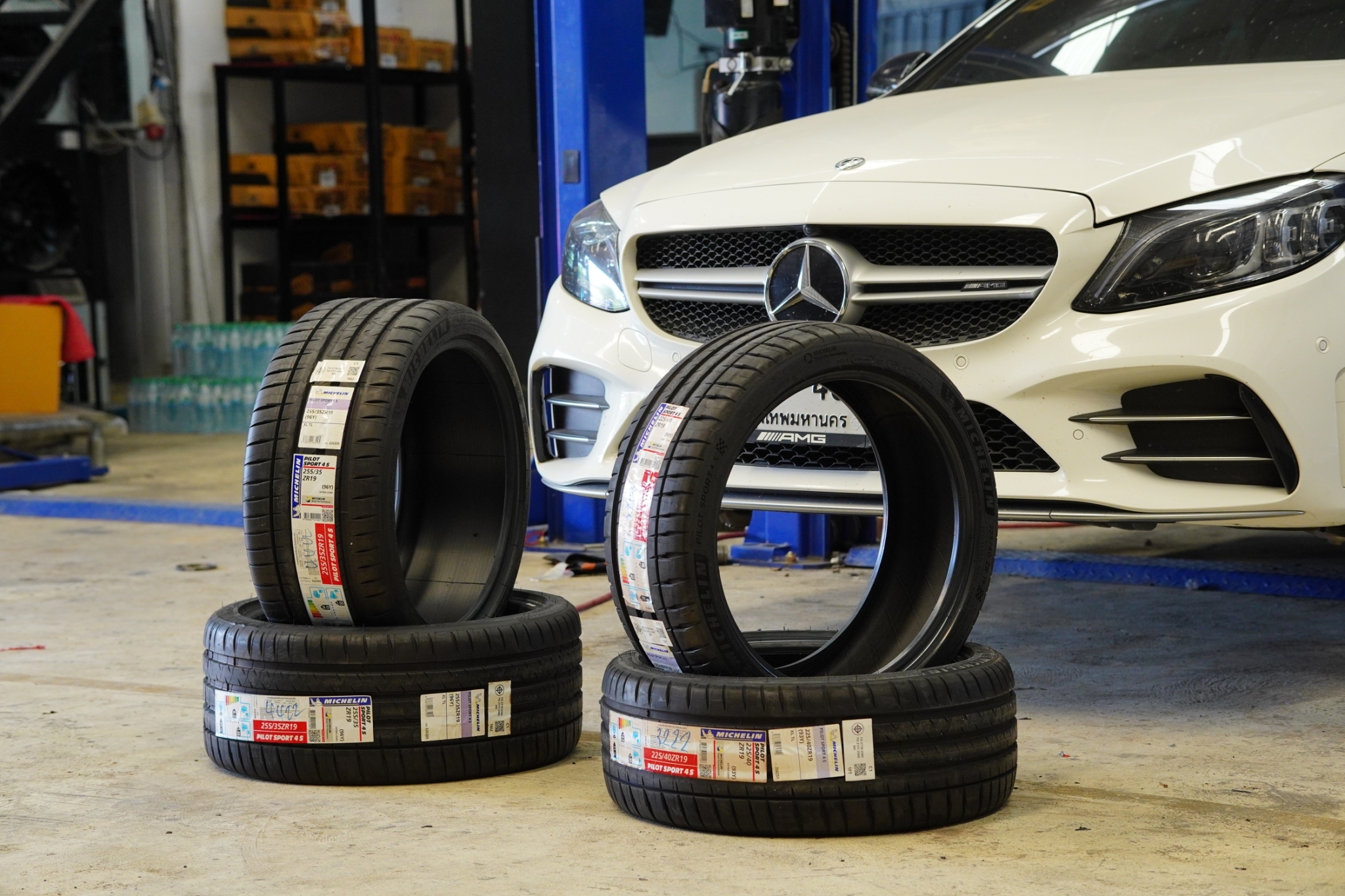 MICHELIN PILOTSPORT4S 225/40-19 ราคาถูกที่ STEP9
