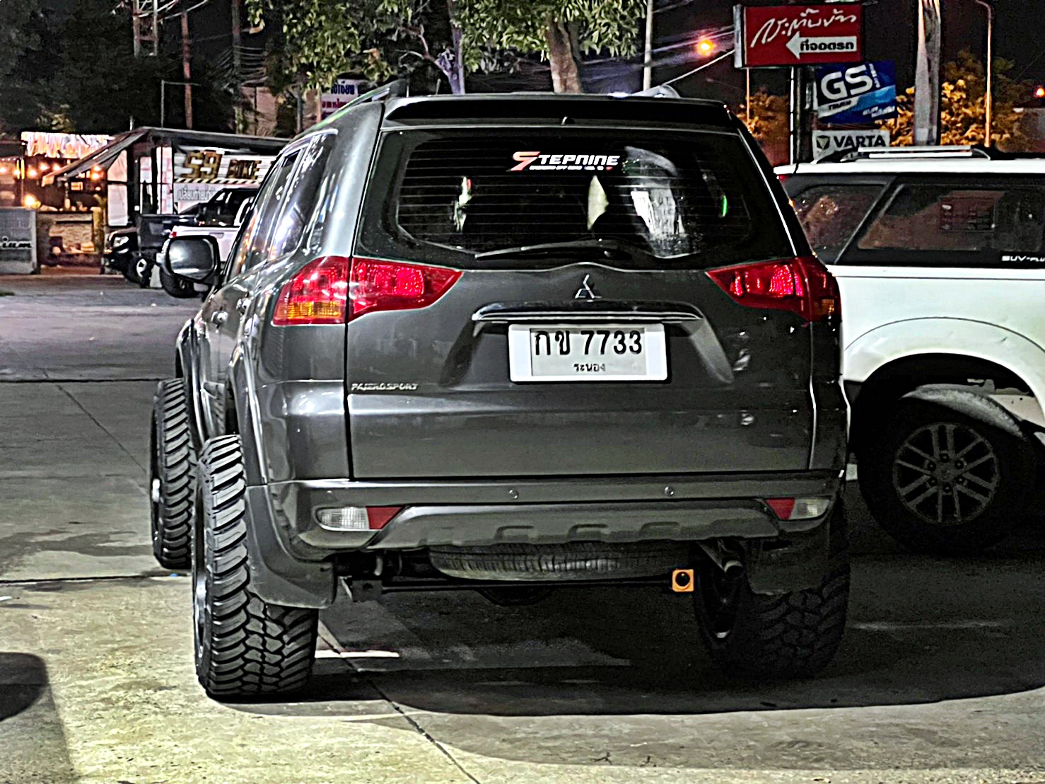 PAJERO_จองคิวจากระนอง ทำทรงเมกาที่ STEP9