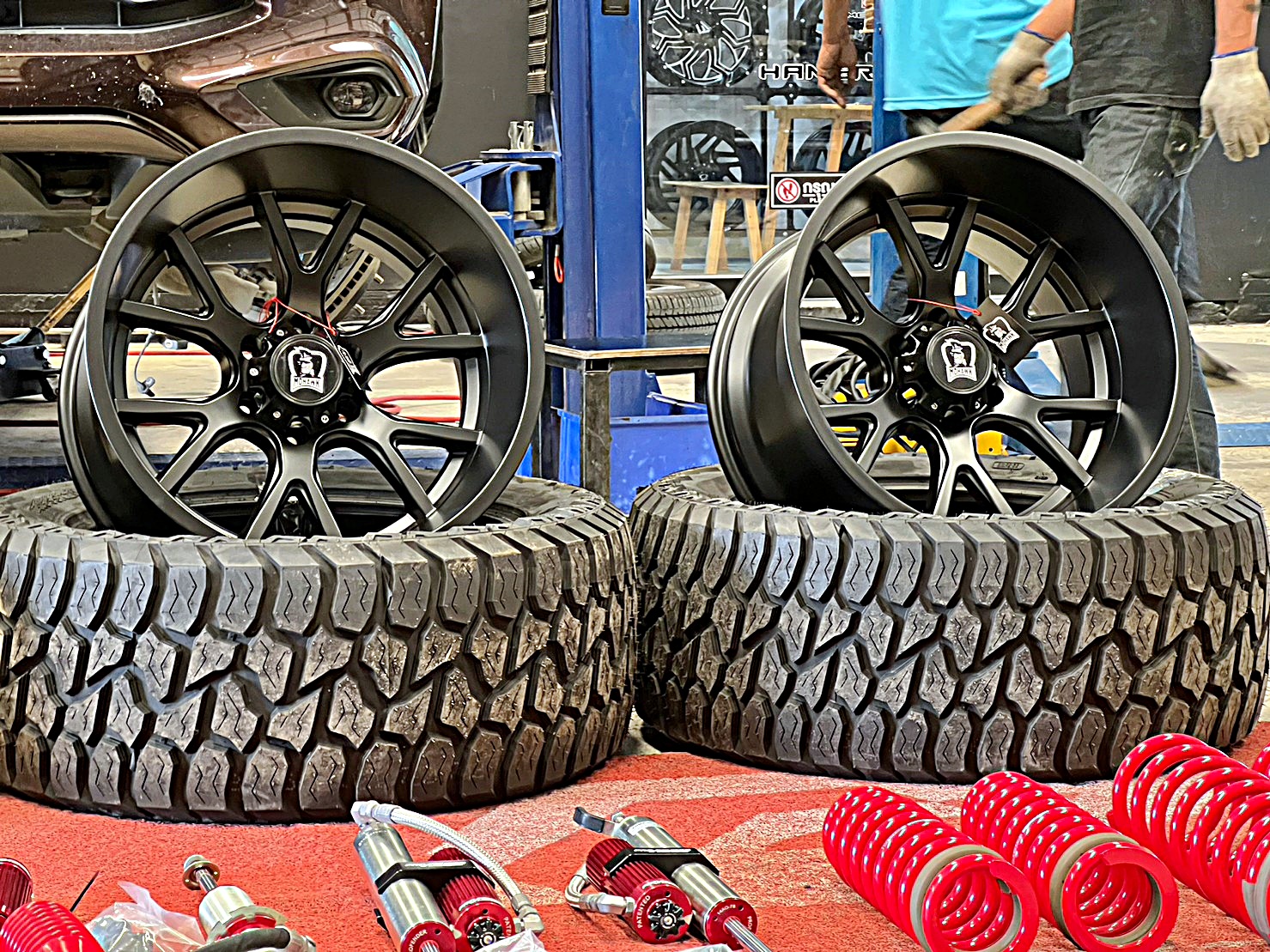 MU-X แต่งทรงเมกาที่ STEP9