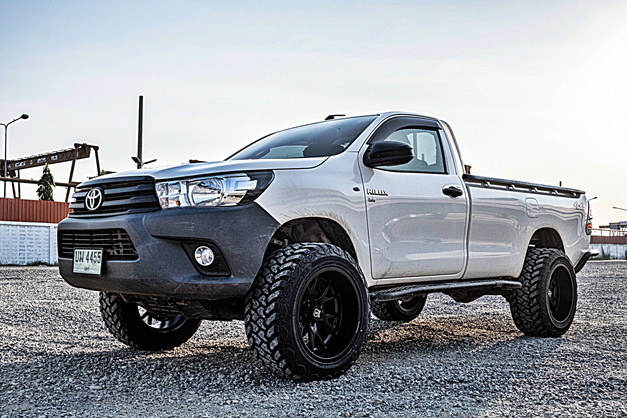 REVO หัวเดียว จองคิวจากแพร่ ทำทรงเมกาที่ STEP9