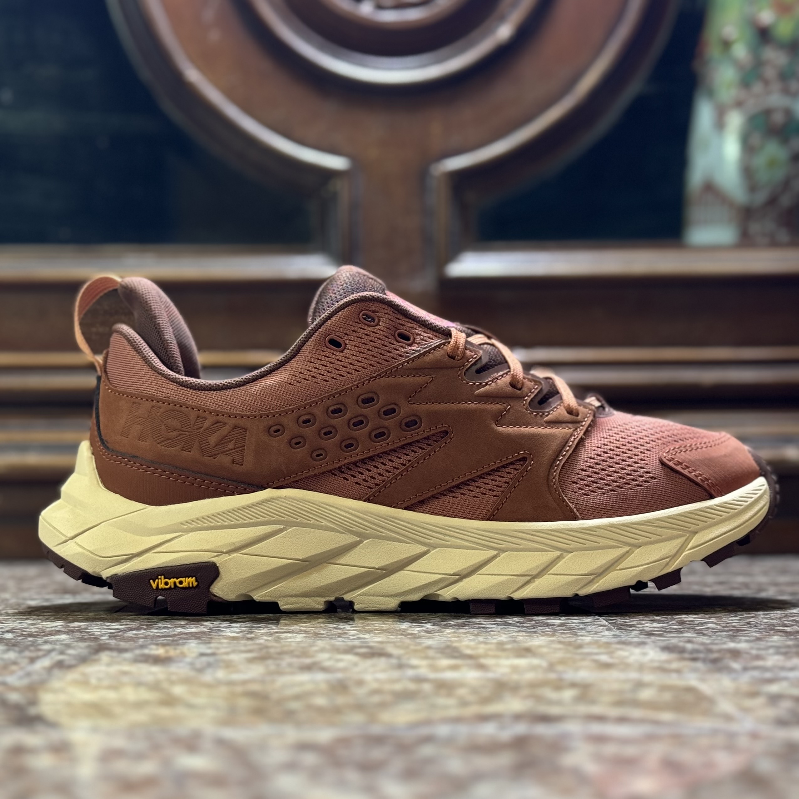 รองเท้าเดินป่า HOKA Anacapa Breeze Low ‘Baked Clay’ (M7-15US)
