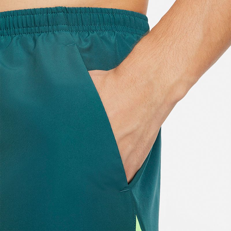 กางเกงวิ่ง Nike Run Wild 7” Running Shorts (S,L,2XL)