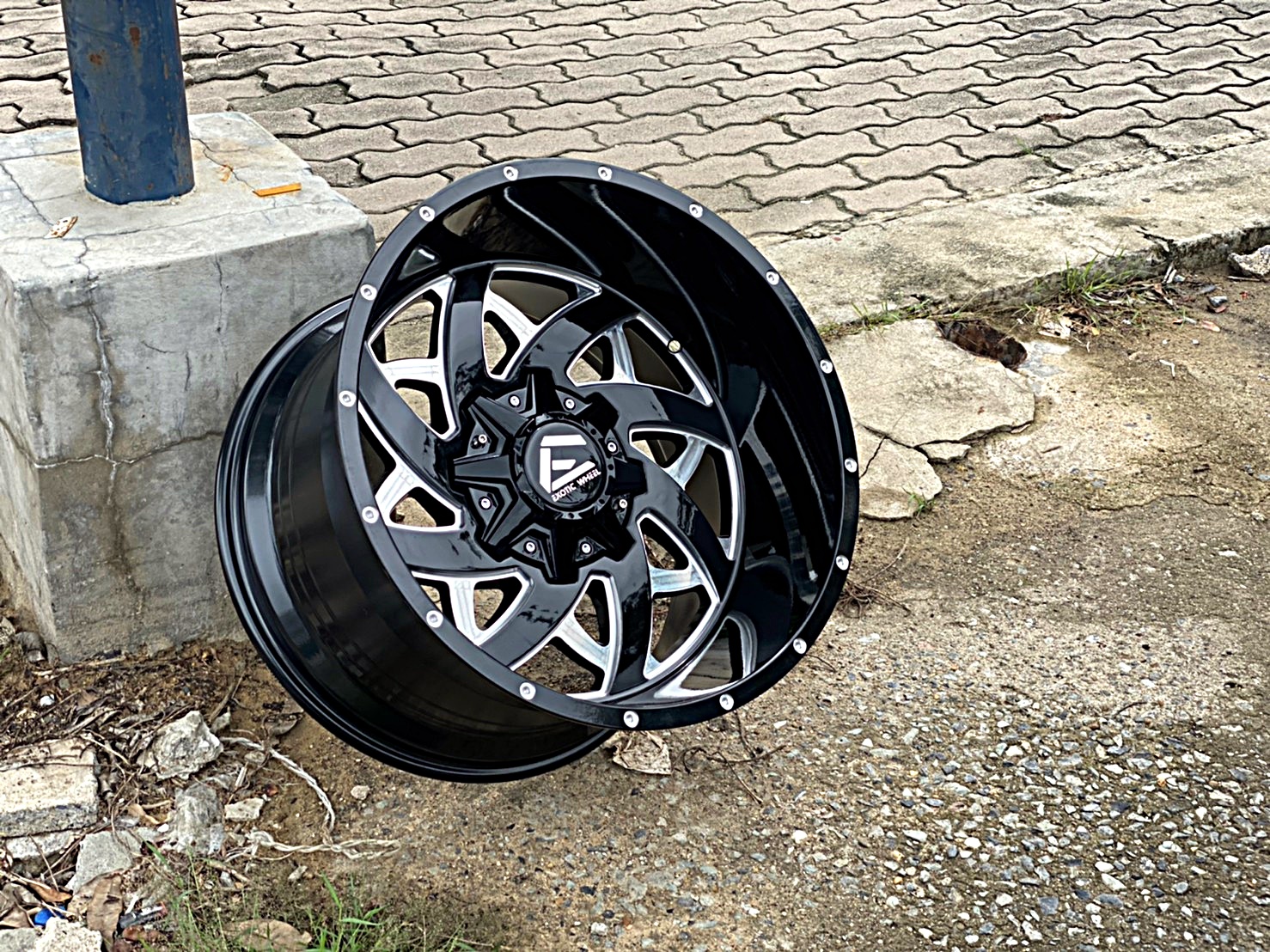 มาใหม่ EAGLE BL005 ขอบ20