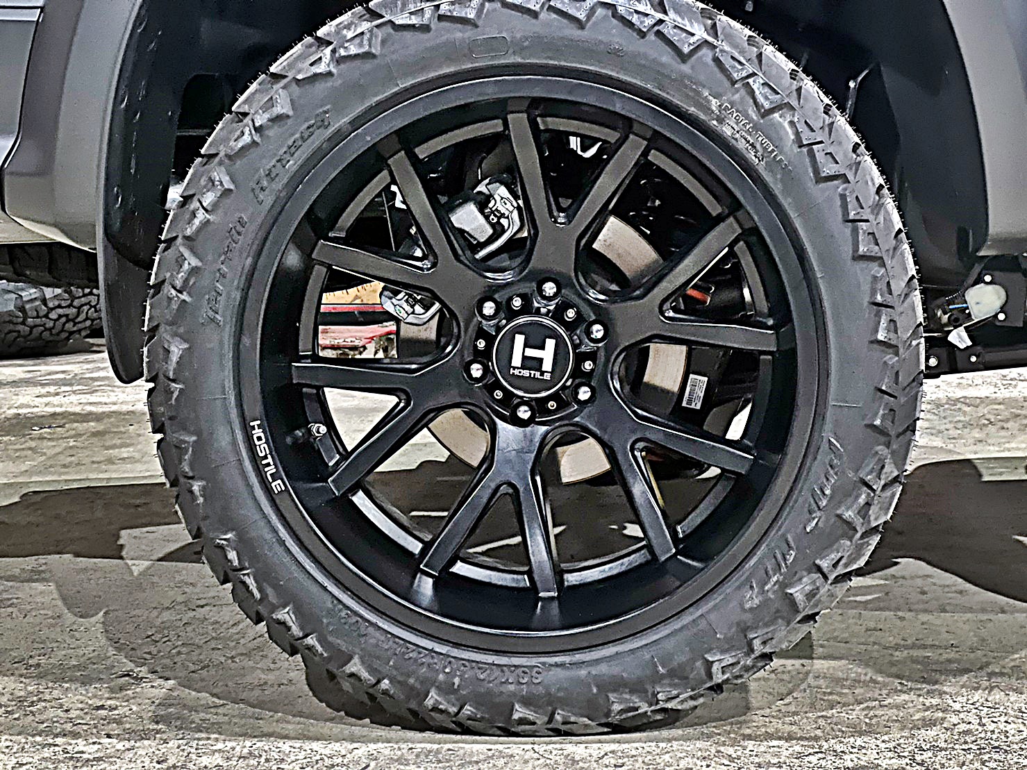 ส่งงาน RAPTOR V6 หล่อจบ ที่ Step9 ล้อแท้ HOSTILE H113