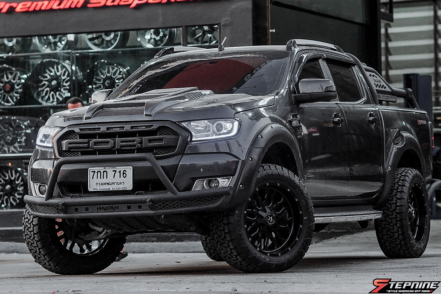 FORD RANGER แต่งทรงเมกา