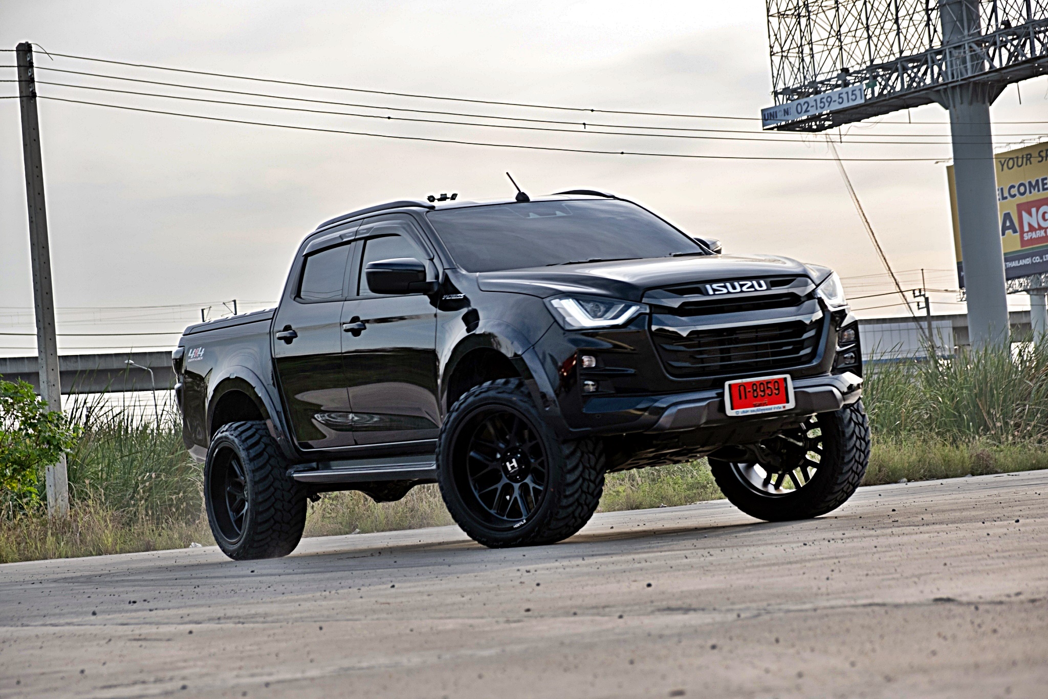 ล้อแท้ HOSTILE H120 ขอบ22 ใส่ D-MAX