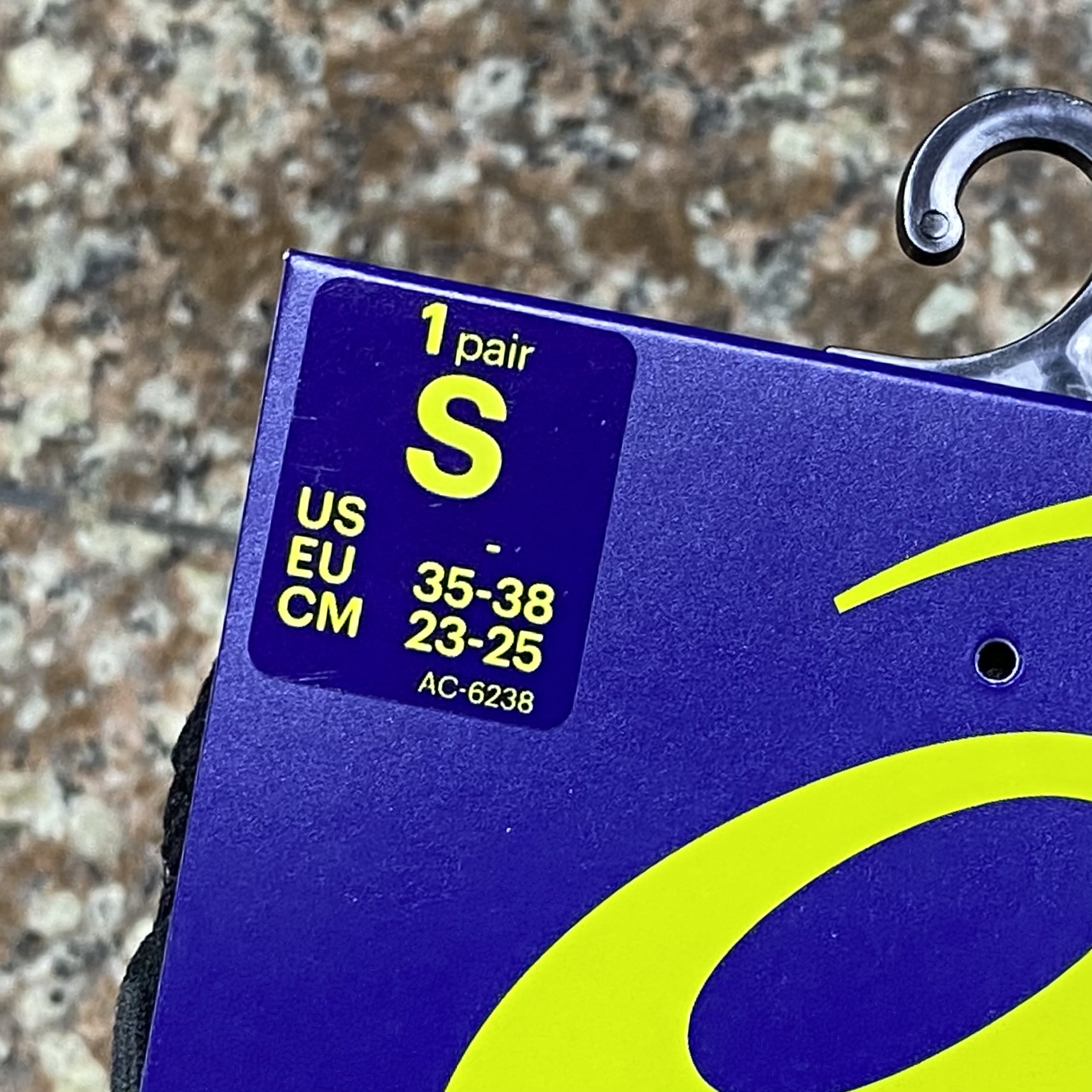 ถุงเท้าวิ่ง ASICS Road Single Tab Running Socks (S)