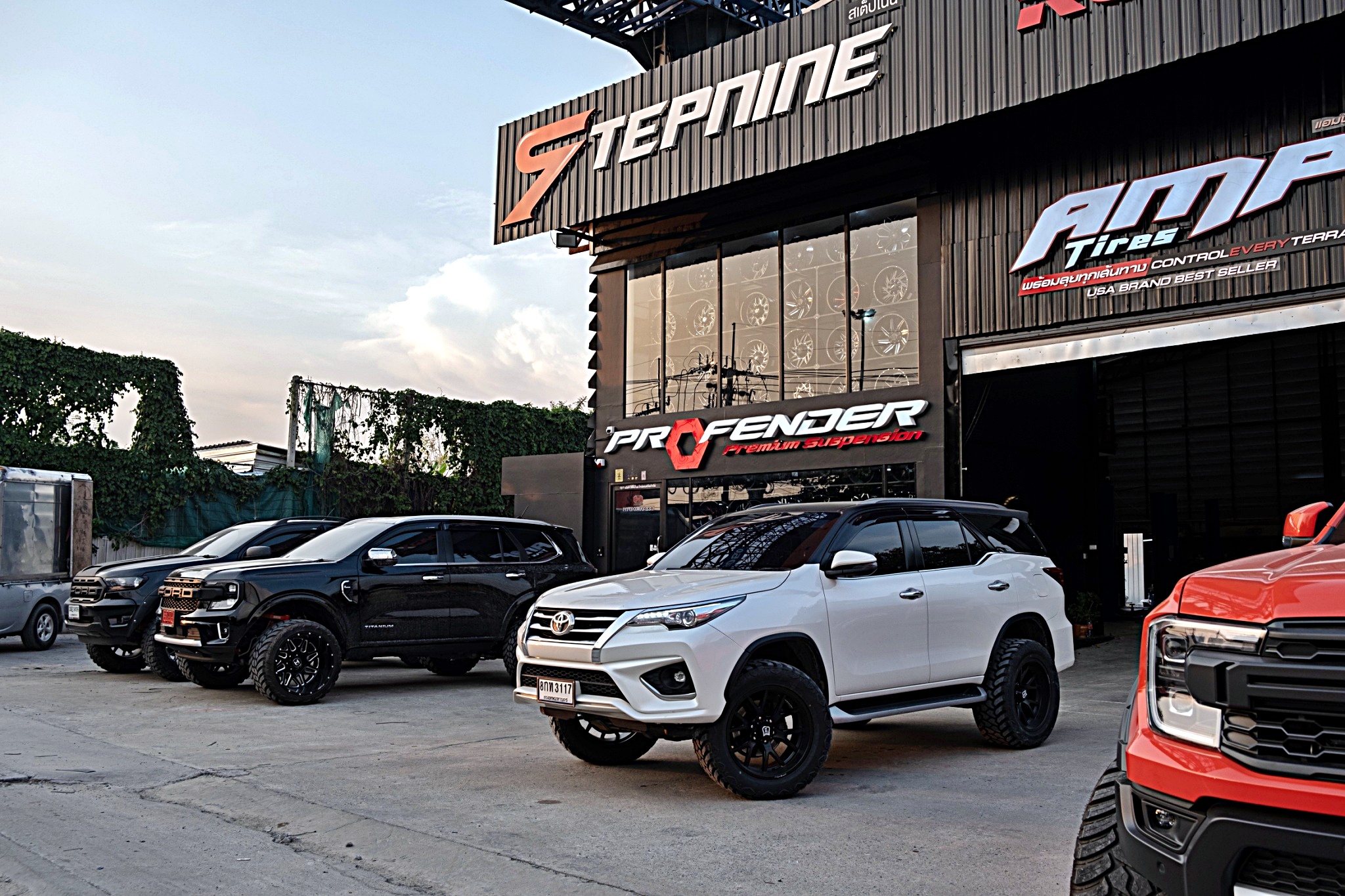 TOYOTA FORTUNER ทรงเมกาที่ STEP9