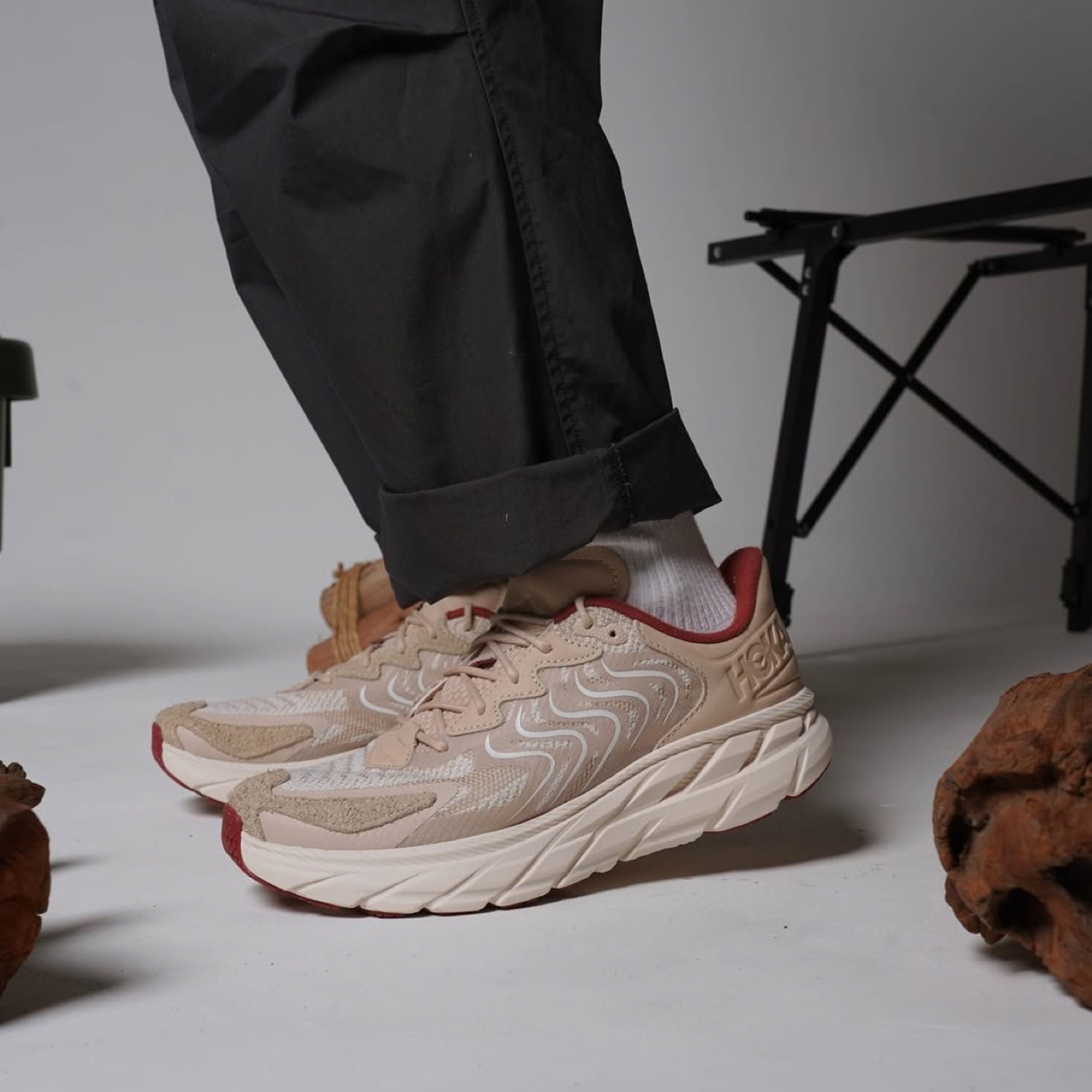 รองเท้า HOKA Clifton LS ‘EXCLUSIVE’ (M8/8.5/10US)