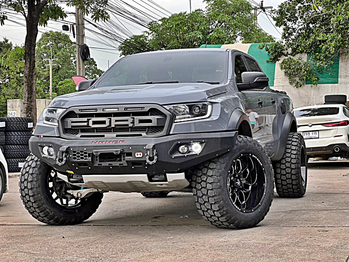 FORD_RAPTOR_ทรงเมกา ที่ STEP9