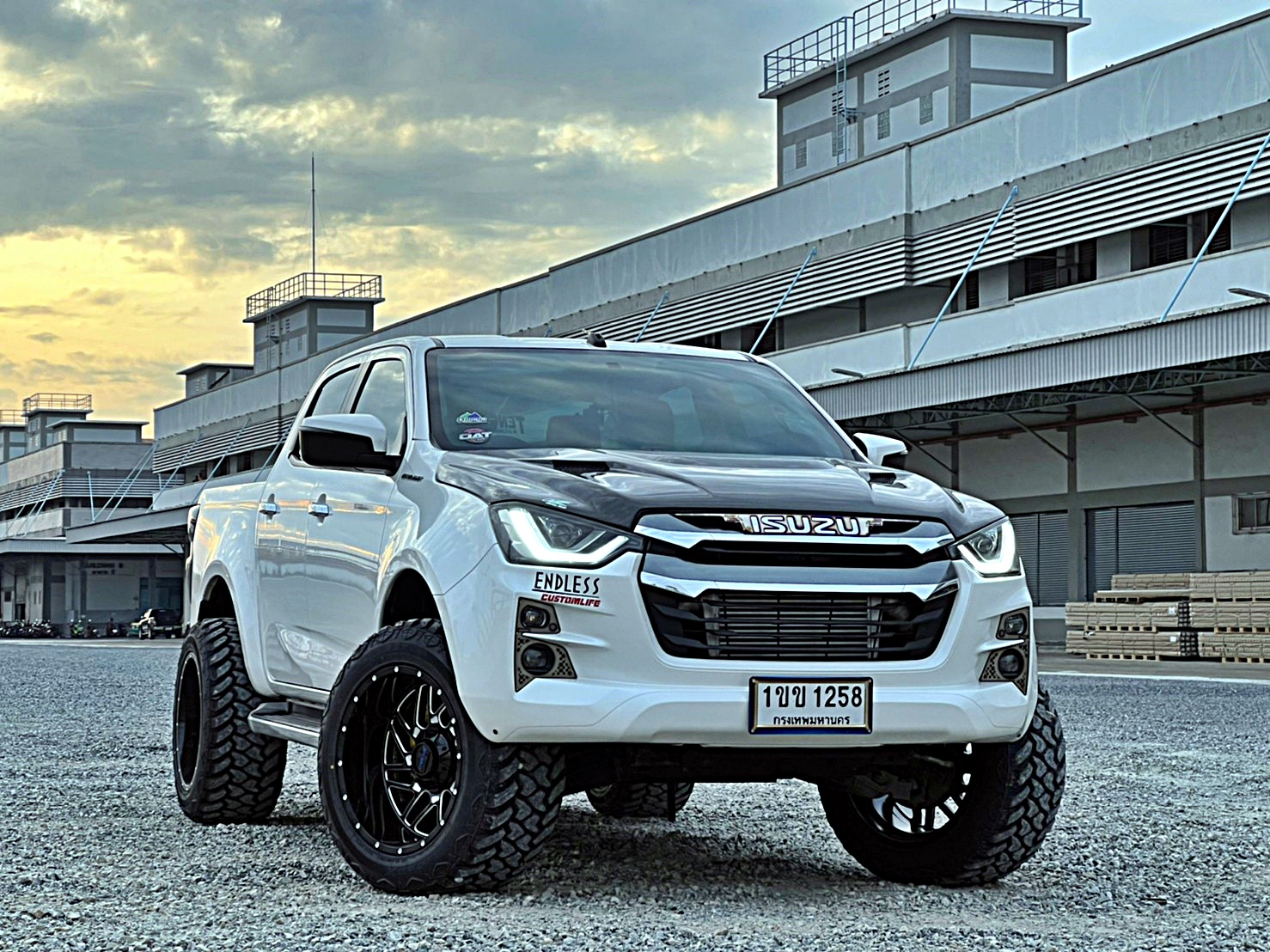 #จากตัวเตี้ยรถซิ่งสู่ตัวสูงทรงเมกา ที่ step9