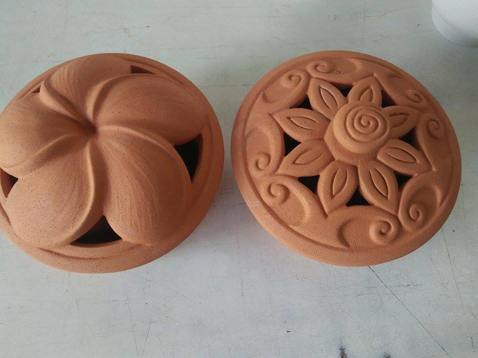 ที่ใส่ยากันยุงแบบขด สีเทอราคอตต้า (Terracotta )