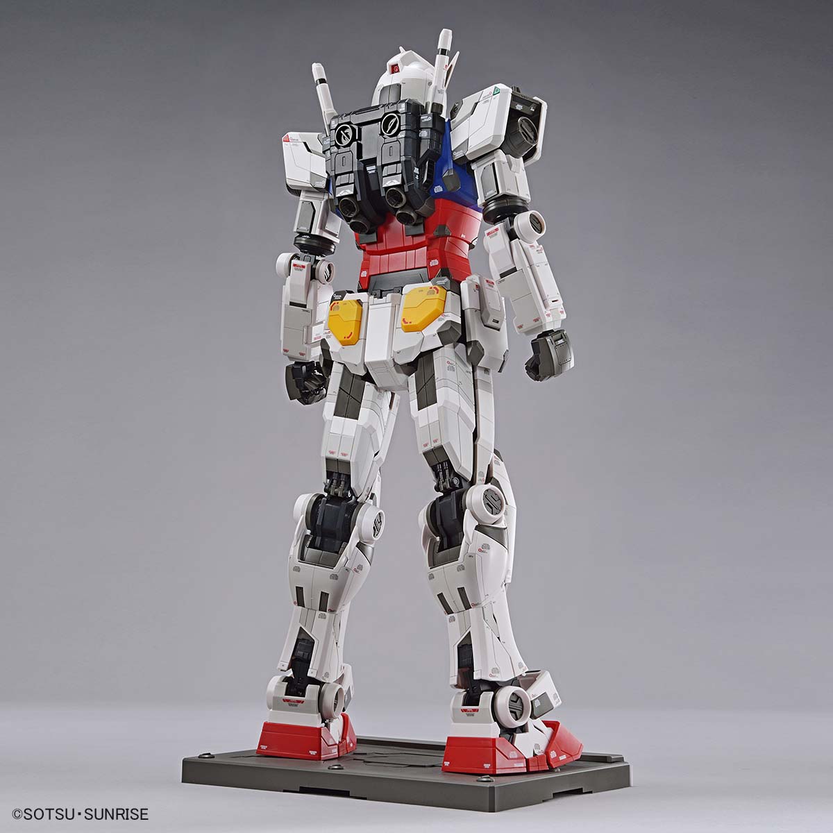 1/48 RX-78F00 Gundam