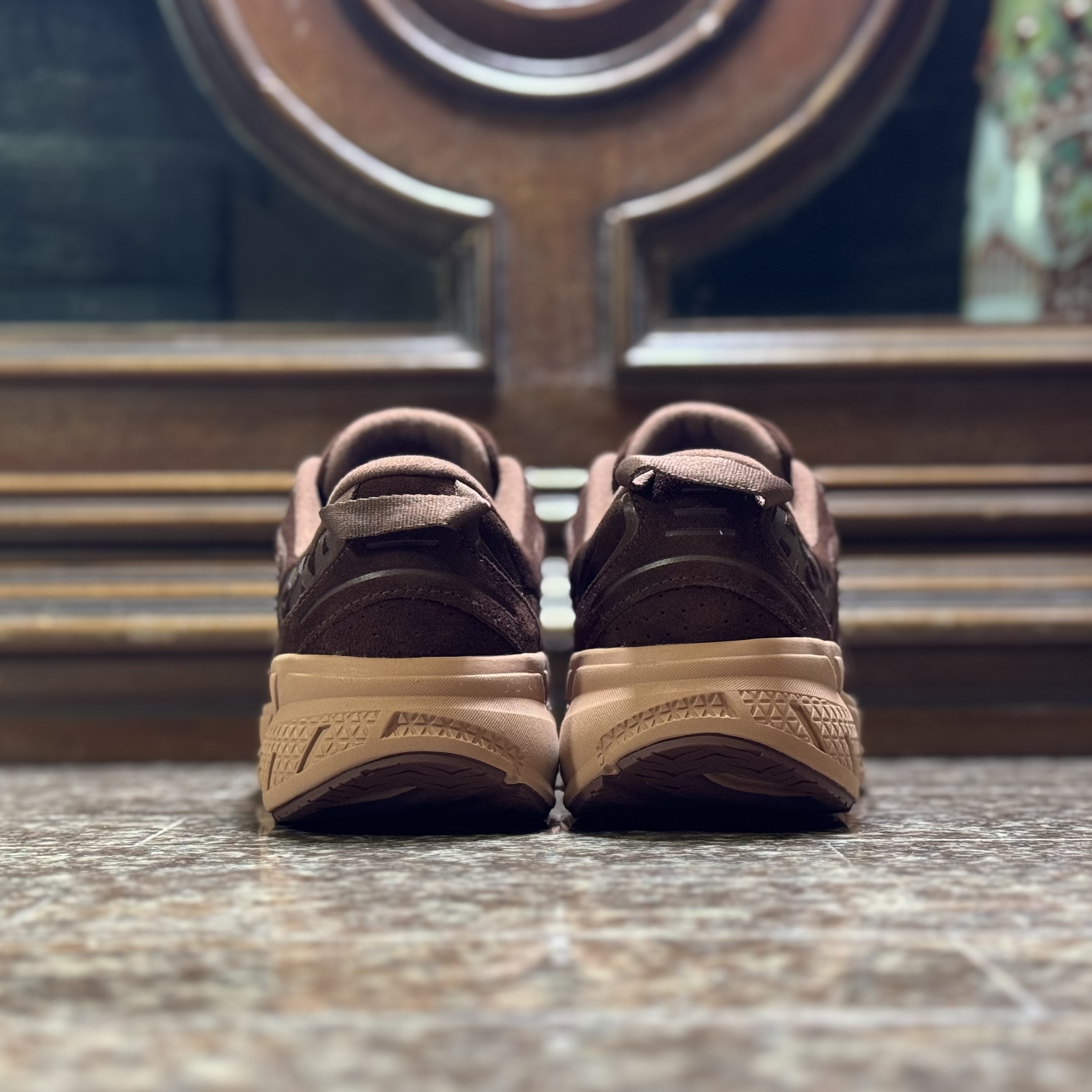 รองเท้า HOKA Clifton L Suede ‘Cappuccino’ (M9/9.5US)