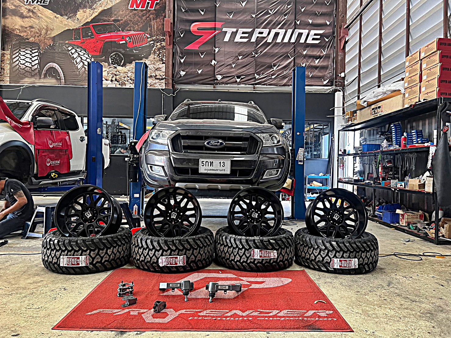 FORD RANGER แต่งทรงเมกา ล้อขอบ20 ที่ STEP9
