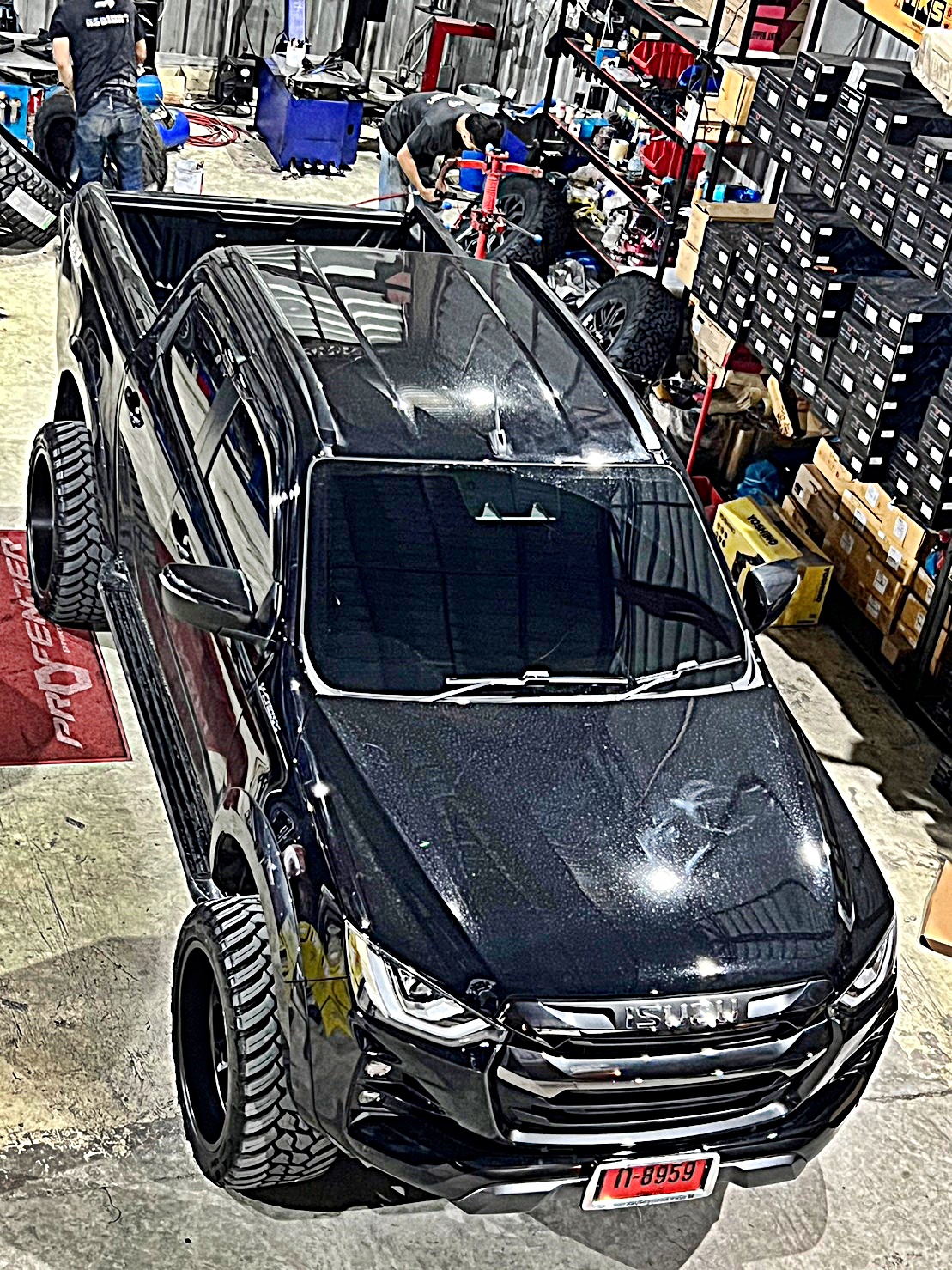 D-MAX ทรงเมกา จัดล้อแท้ HOSTILE ที่ STEP9