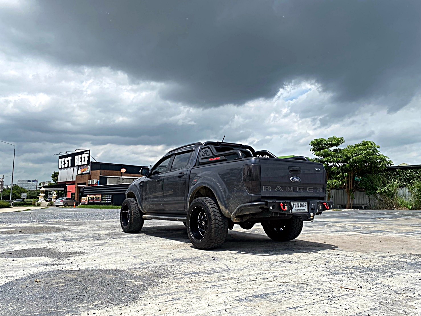 FORD จัดชุดใหม่ ทรงเมกาที่ STEP9