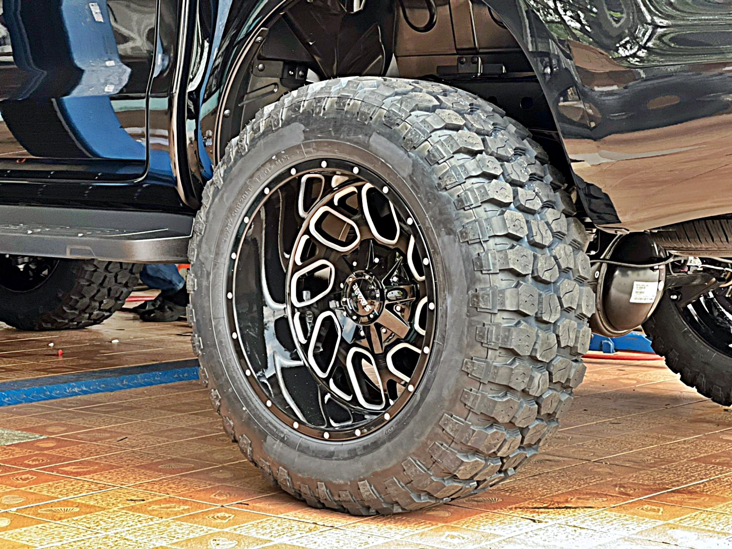 FORD ทรงเมกา ขอบ20 ลายใหม่ที่ STEP9