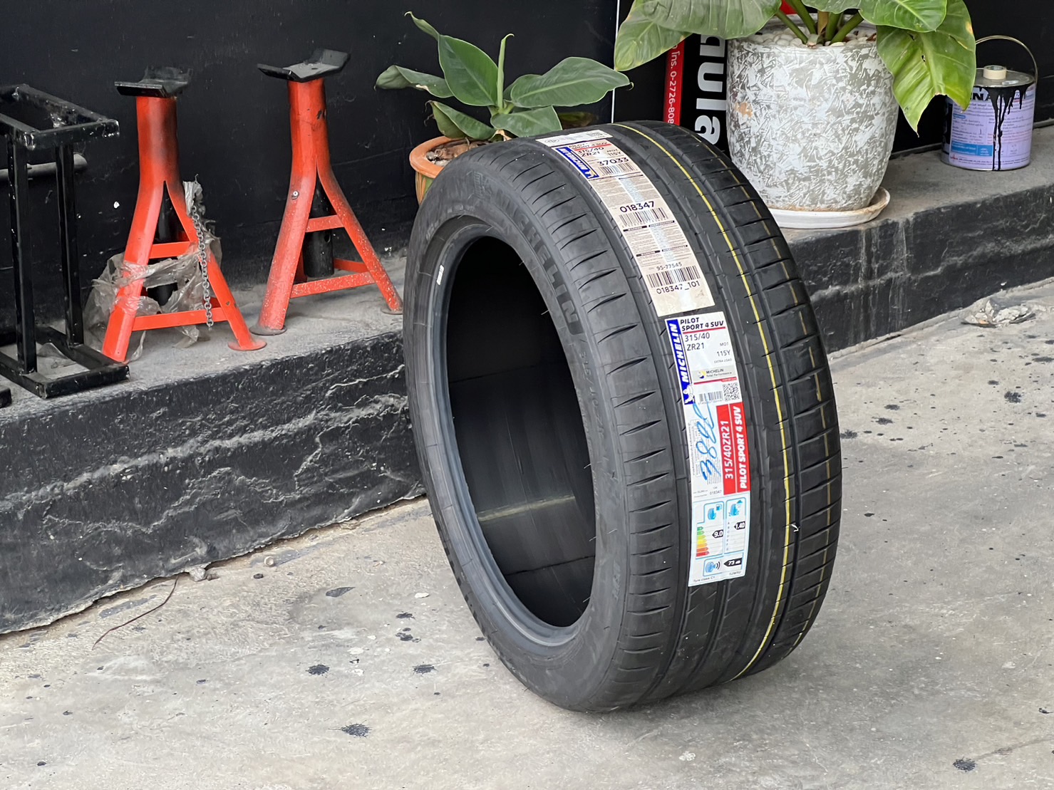 MICHELIN PILOTSPORT4SUV 315/40-21 ราคาถูกที่ STEP9