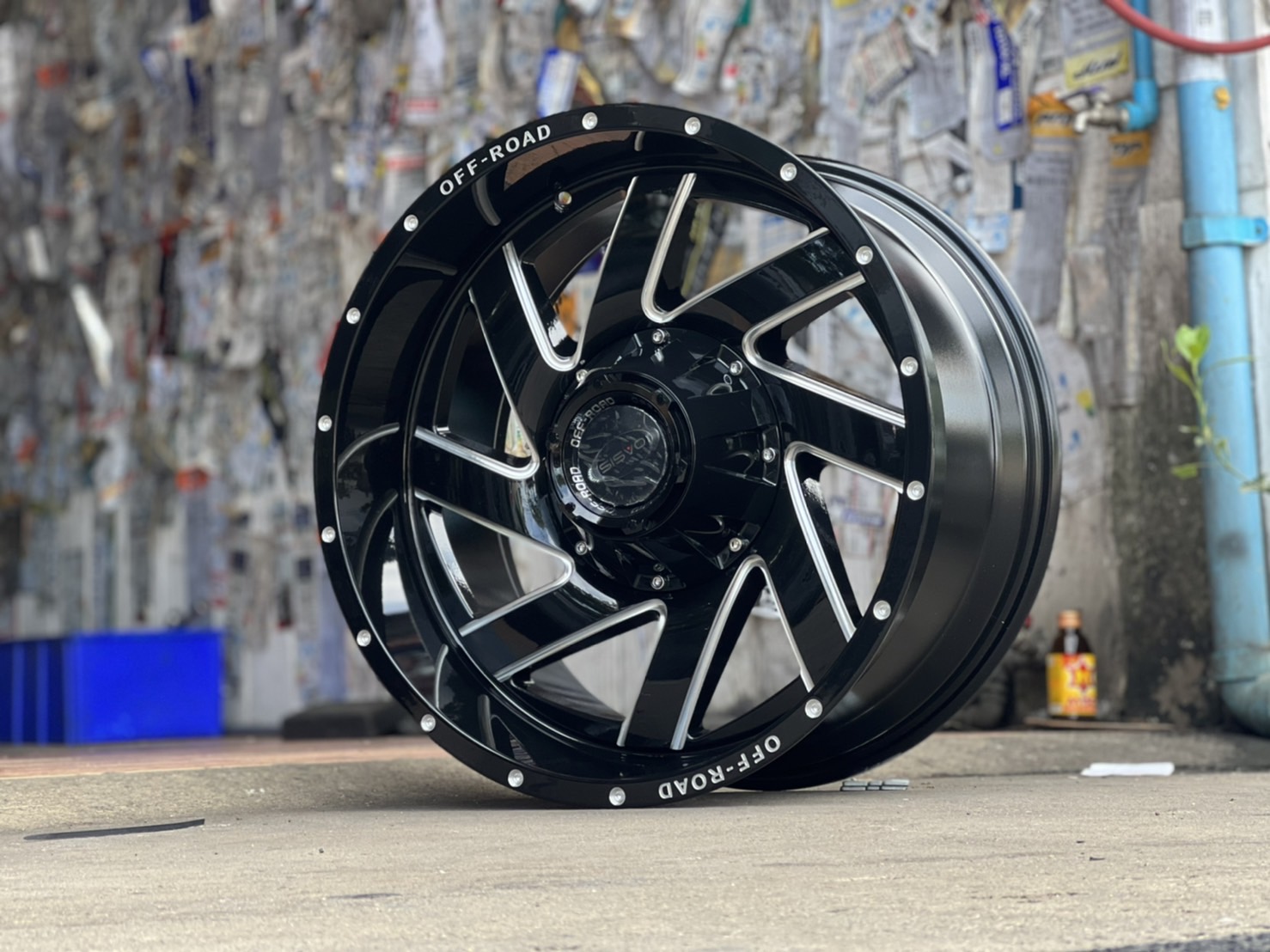 ชุดละ 45900-49900 ปกติ 75000 ขอบ20 ทรงเมกา ล้อคู่ยาง LINGLONG CROSSWIND 285/55-20