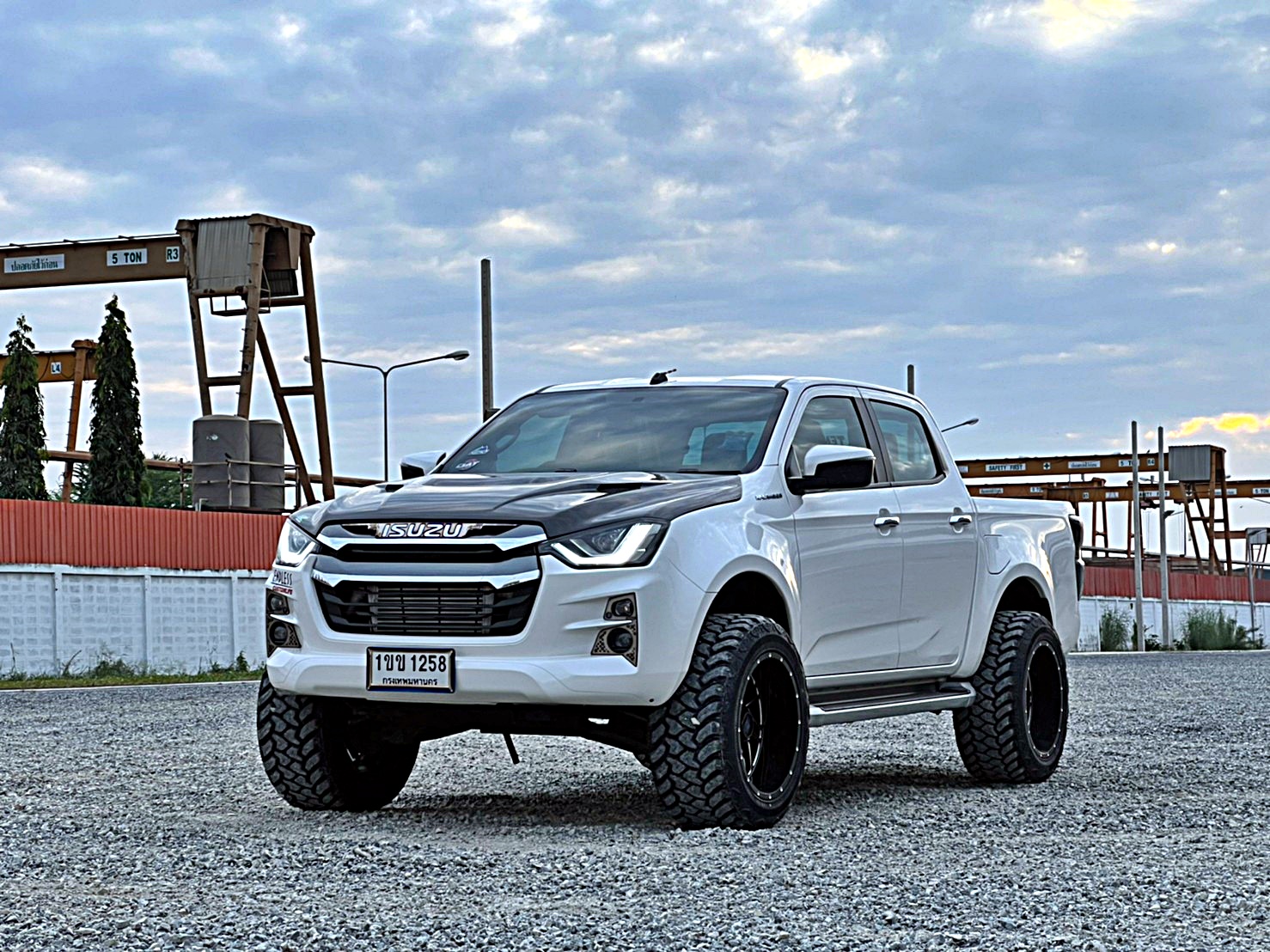 #จากตัวเตี้ยรถซิ่งสู่ตัวสูงทรงเมกา ที่ step9