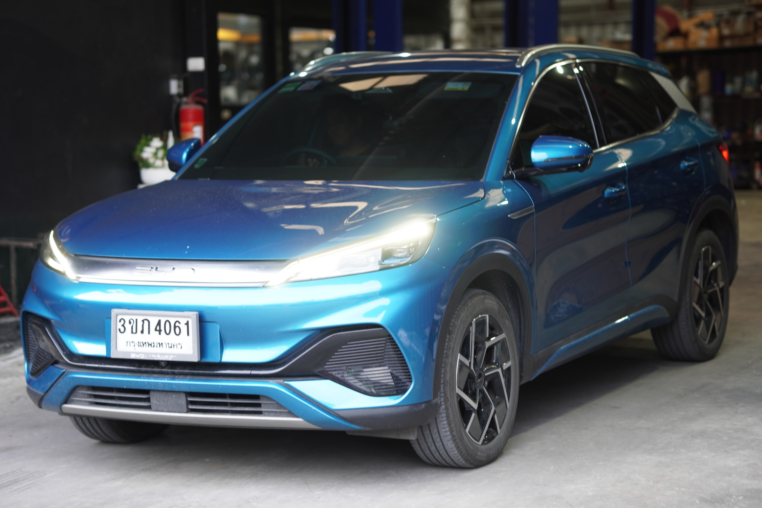 โช๊ค PROFENDER ใส่ BYD ATTO3 ปรับรุ่ม16 ระดีบ ที่ STEP9