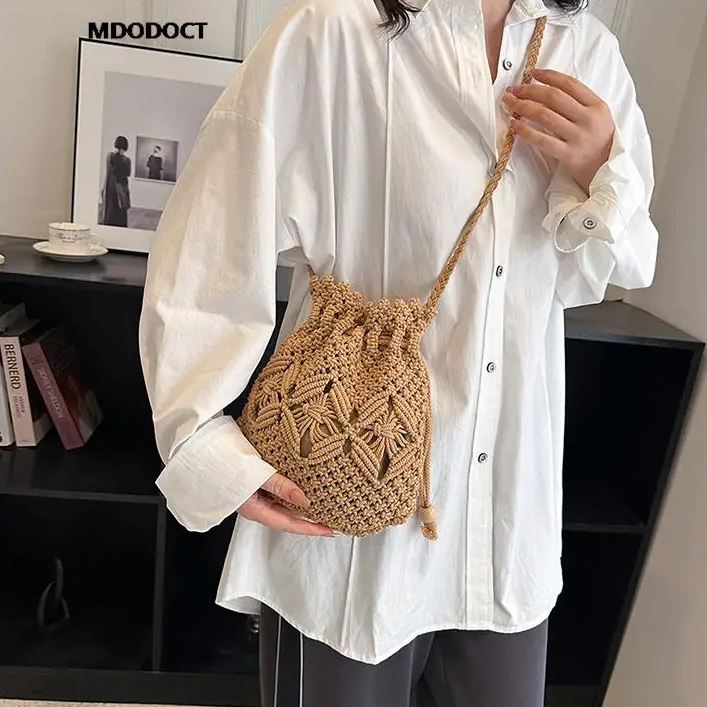 กระเป๋าถัก กระเป๋าสะพายข้าง กระเป๋ามินิมอล ไปคาเฟ่ 🍩