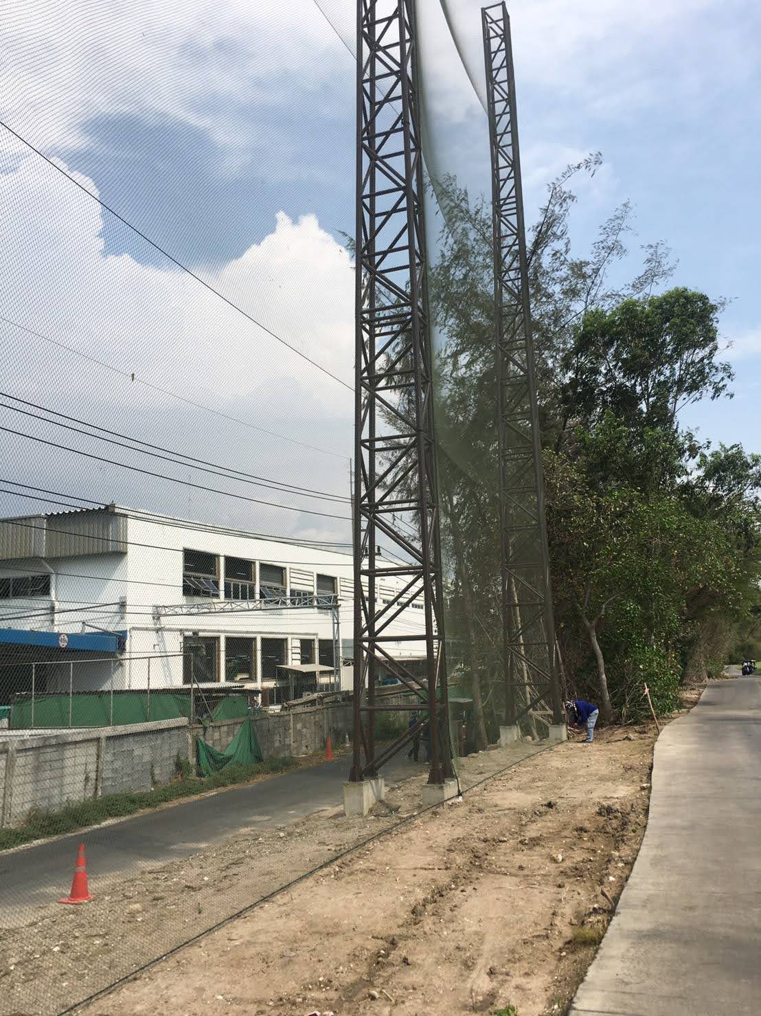 รับออกแบบสร้างสนามไดร์ฟ