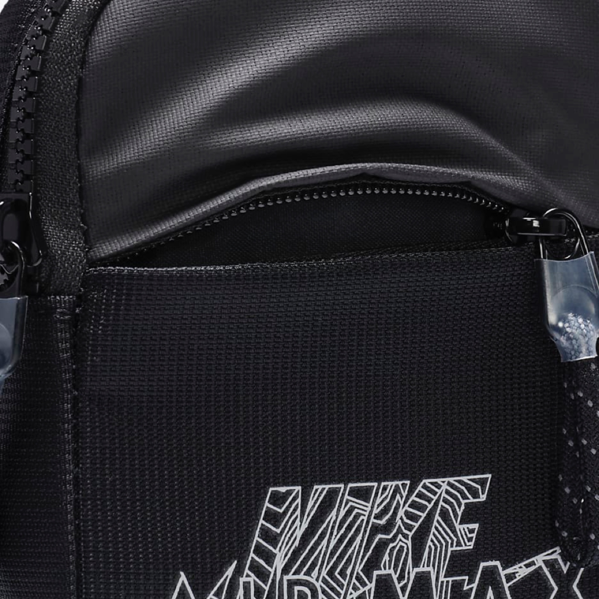 กระเป๋า Nike Air Max Hip Pack ‘BLACK’