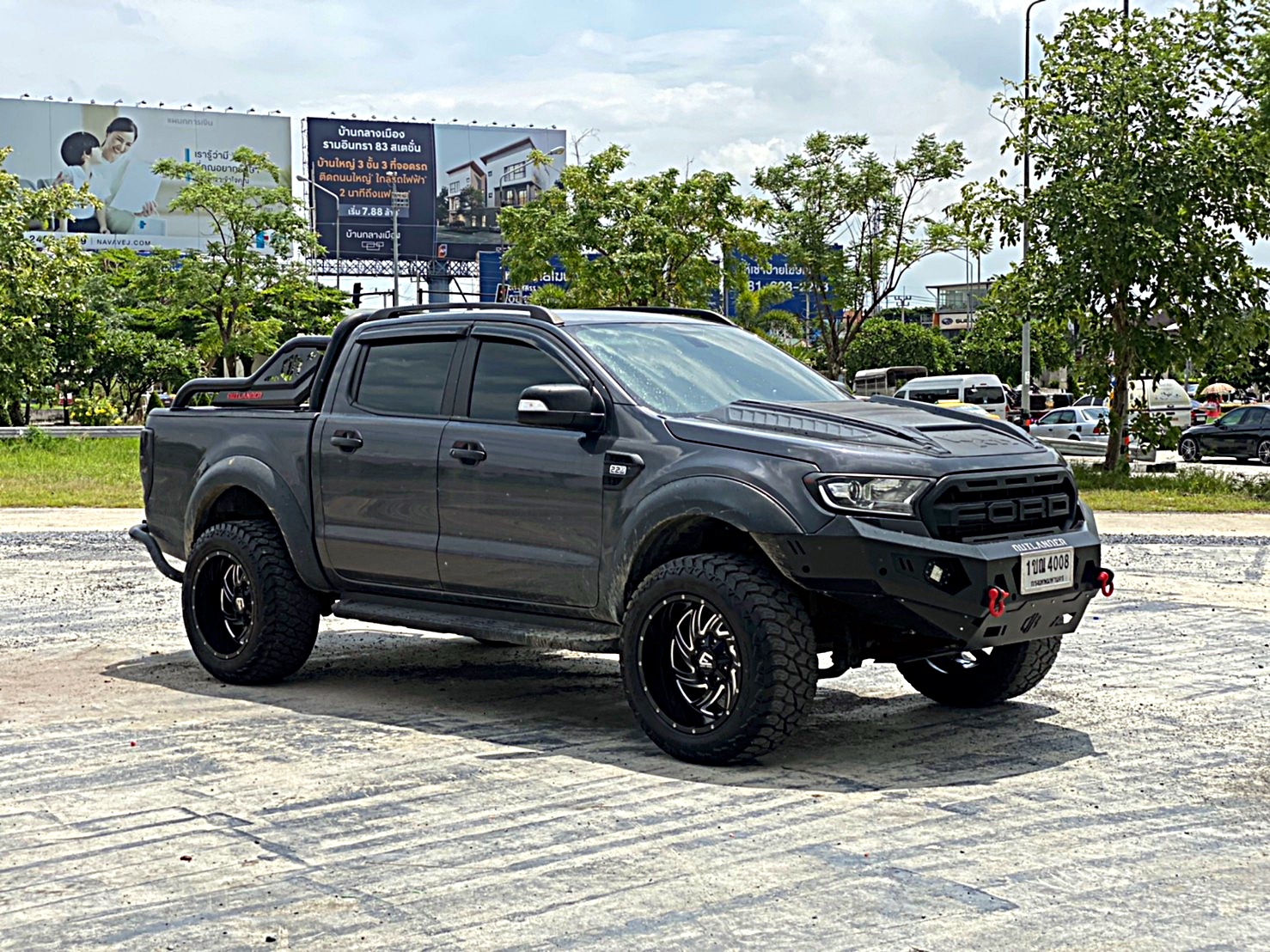 FORD จัดชุดใหม่ ทรงเมกาที่ STEP9