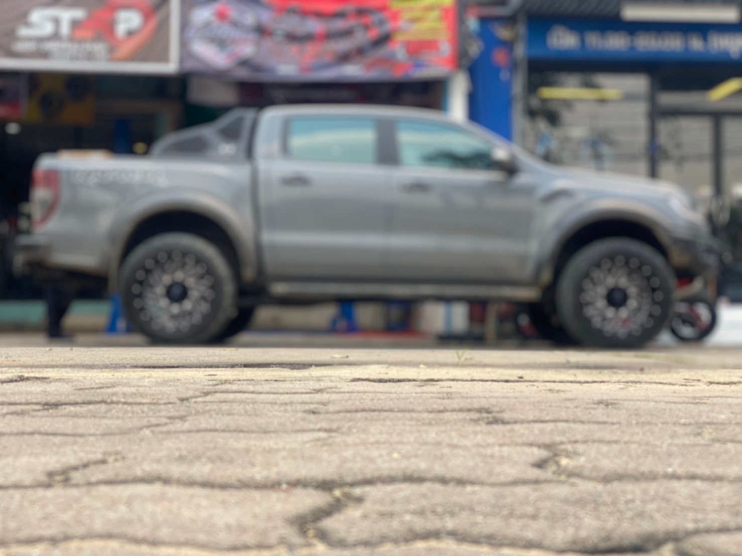 FORD RAPTOR จากสระบุรี จัดล้อออฟโหดๆๆ ที่ STEP9