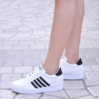 ESTHER รองเท้าผ้าใบผู้หญิง รุ่น KS302 - WHITE (สีขาว)