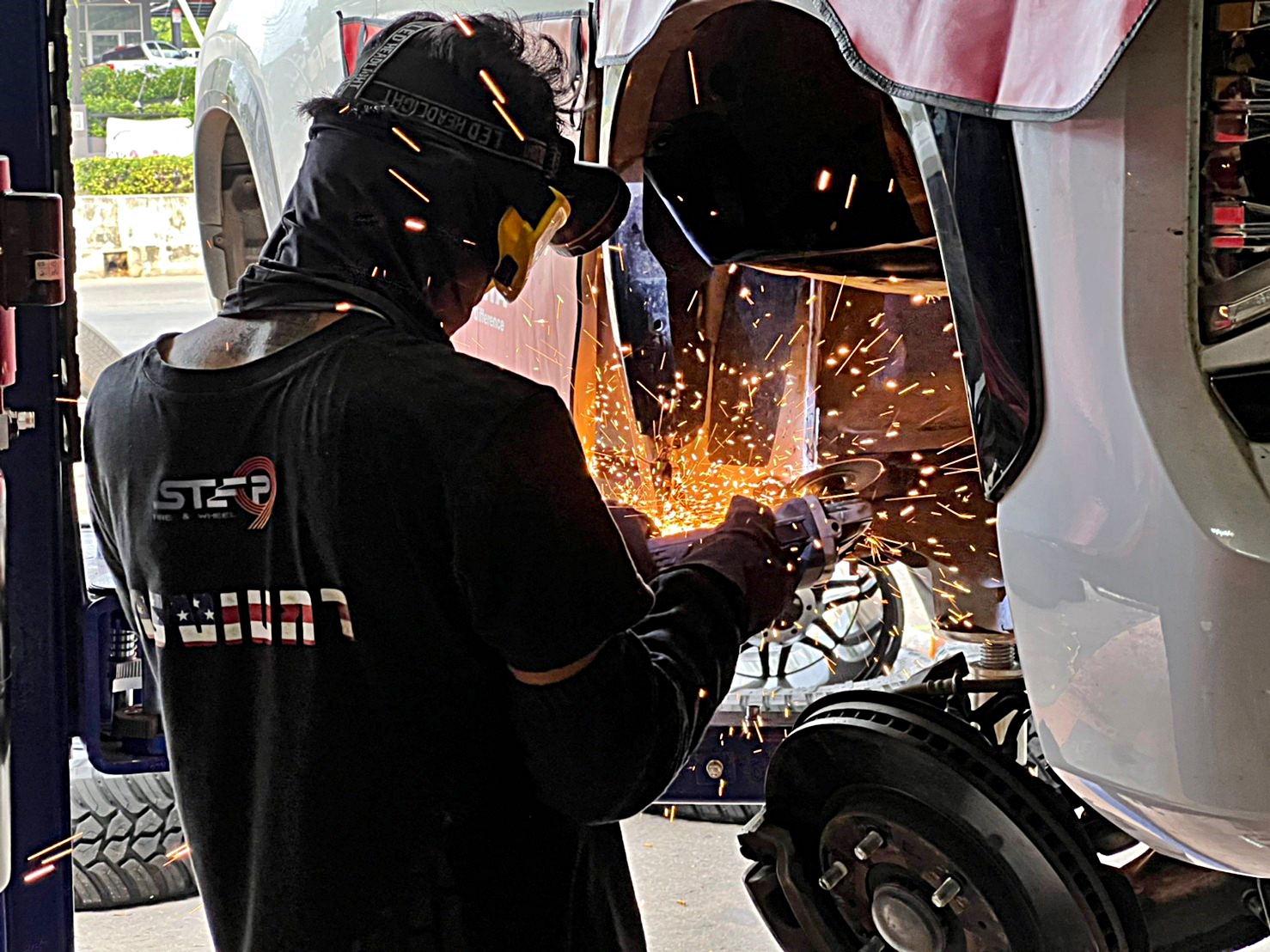 PAJERO SPORT ทรงเมกา ที่ STEP9