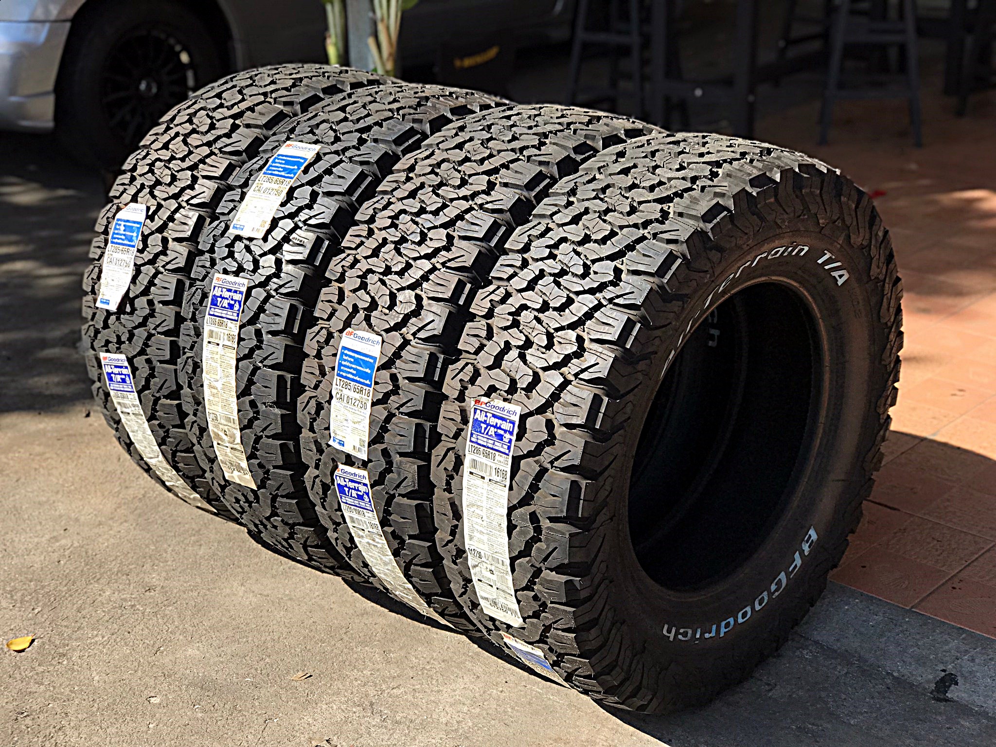 BF GOODRICH KO2 285/65-18 มาแล้วว