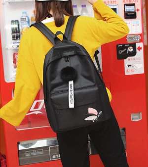 กระเป๋าเป้สะพายหลัง ปอมๆ(แถมปอมๆฟรีค่ะ) พร้อมส่ง !!!