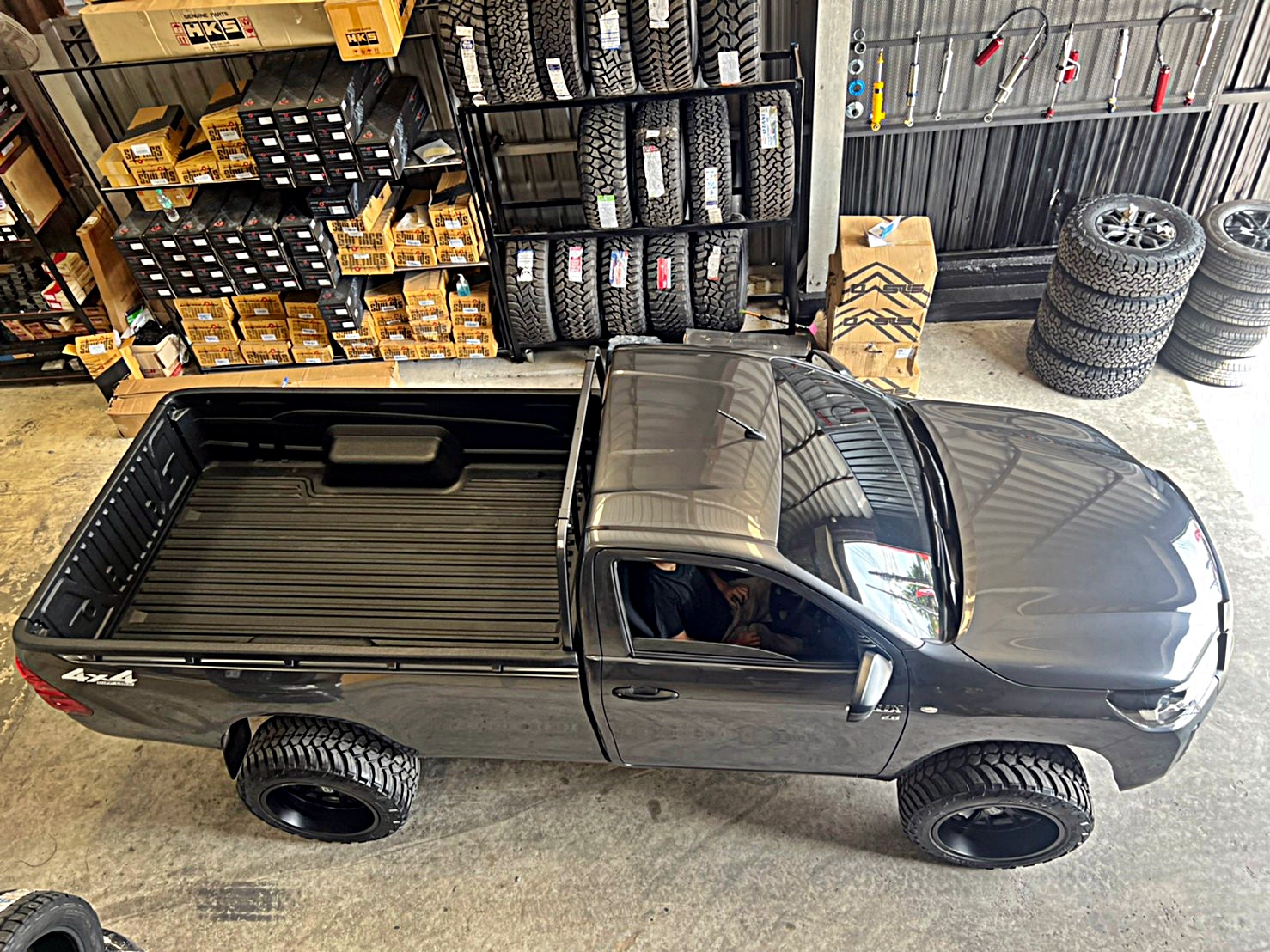 #TOYOTA_REVO_หัวเดียว จองคิวมาจากสุพรรณบุรี ทำทรงเมกาที่STEP9