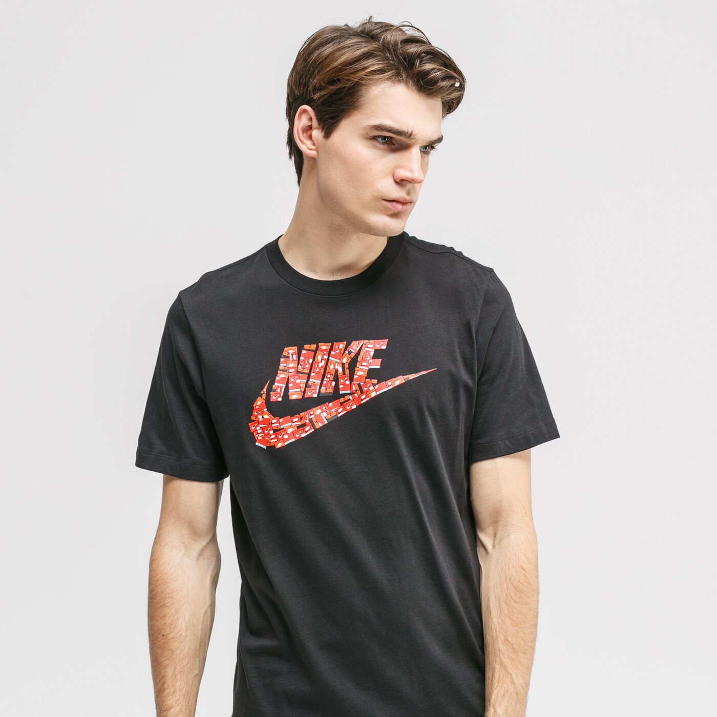 เสื้อ Nike Dri-Fit Futura ShoeBox T-Shirt (S)