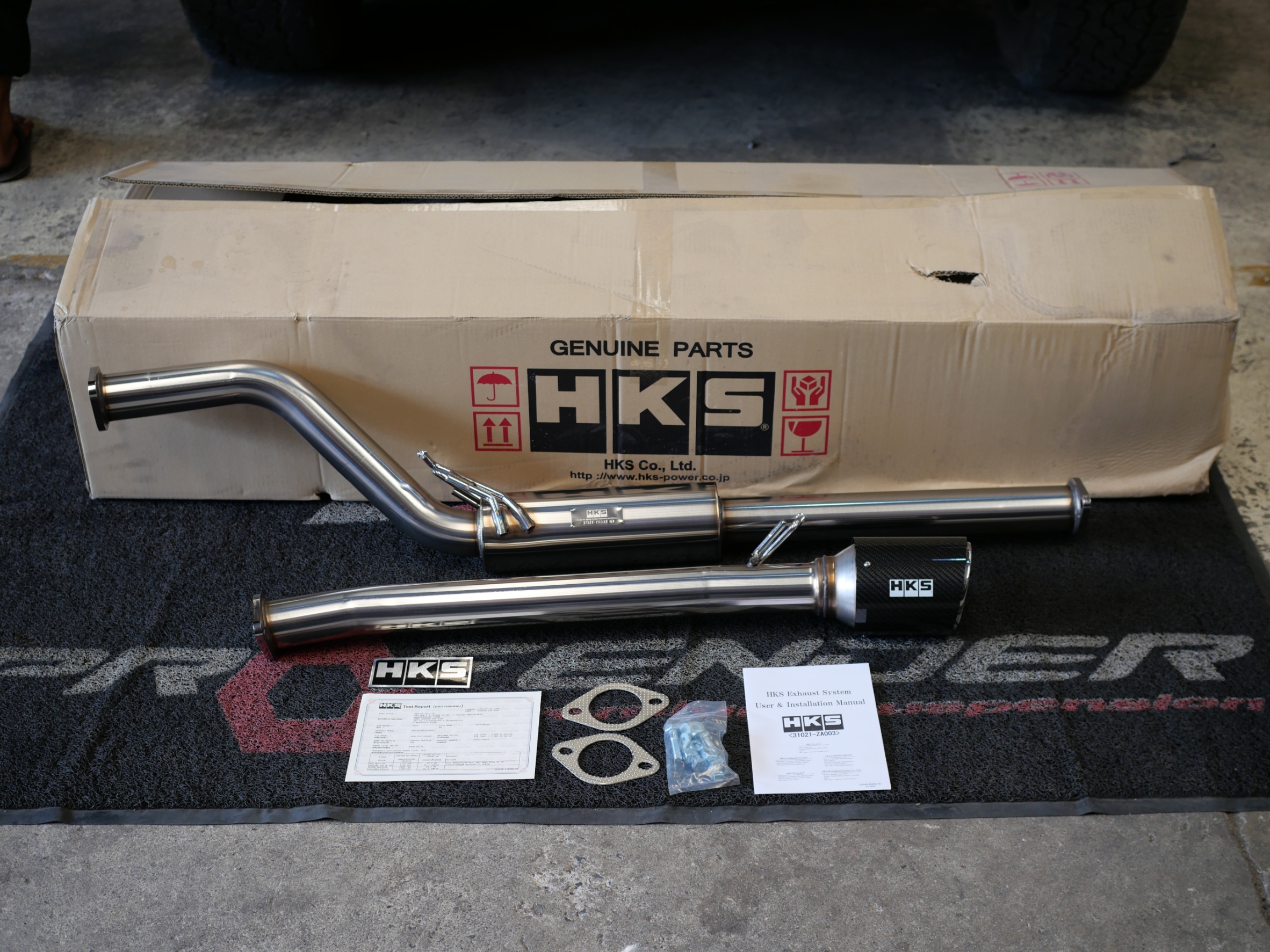 ท่อHKS ตรงรุ่น FORD RANGER ปี 2011-2022 ปลายเดี่ยวของแท้มารตฐานระดับโลกต้องที่ STEP9 เท่านั้น