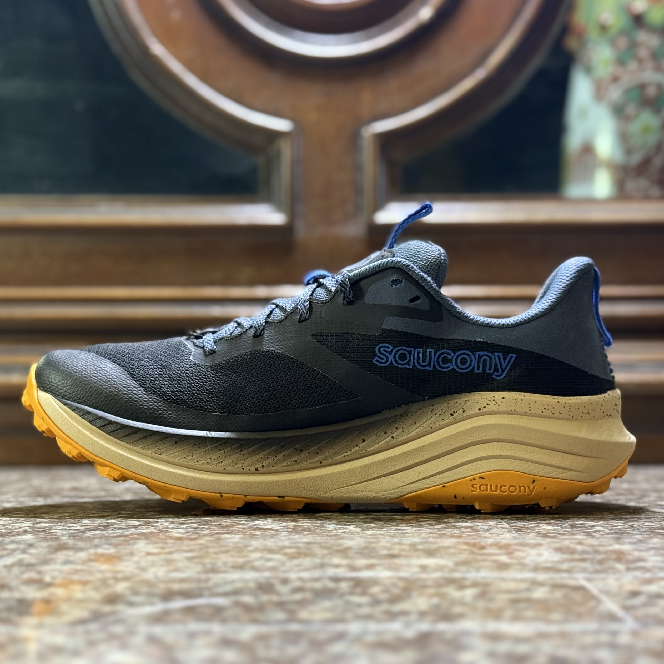 รองเท้าวิ่งเทรล Saucony Xodus Ultra 3 #มือ2 (M10US)