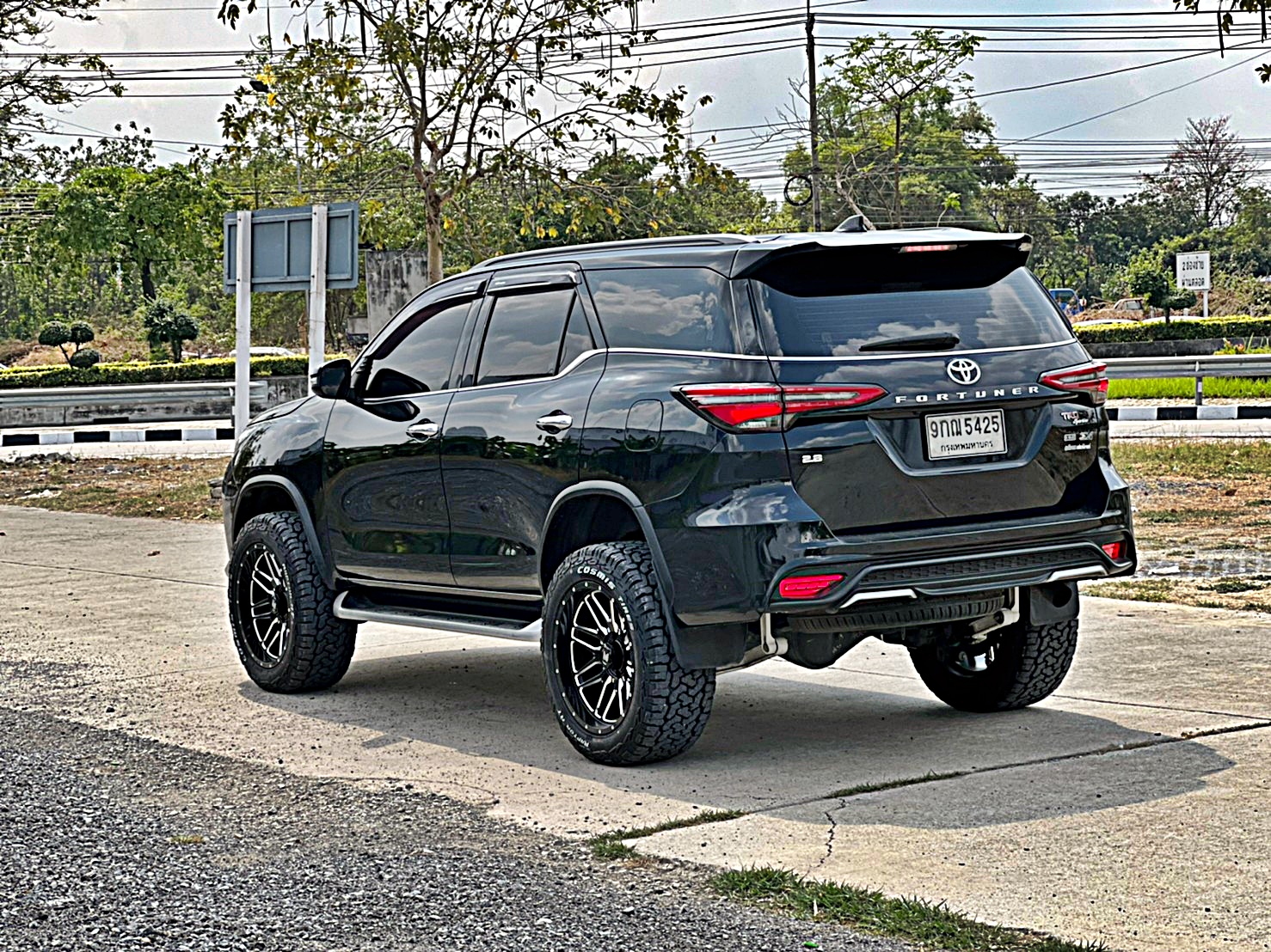 FORTUNER ทรงเมกา