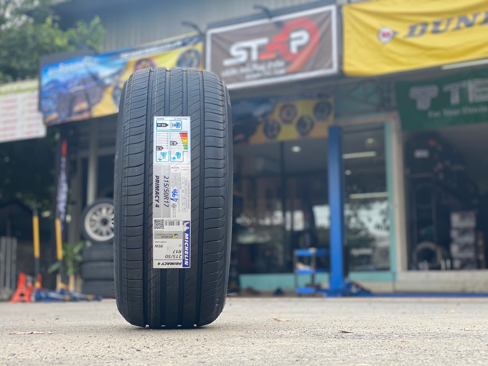 ยาง MICHELIN PRIMACY4ST 215/55-17 ราคาถูก