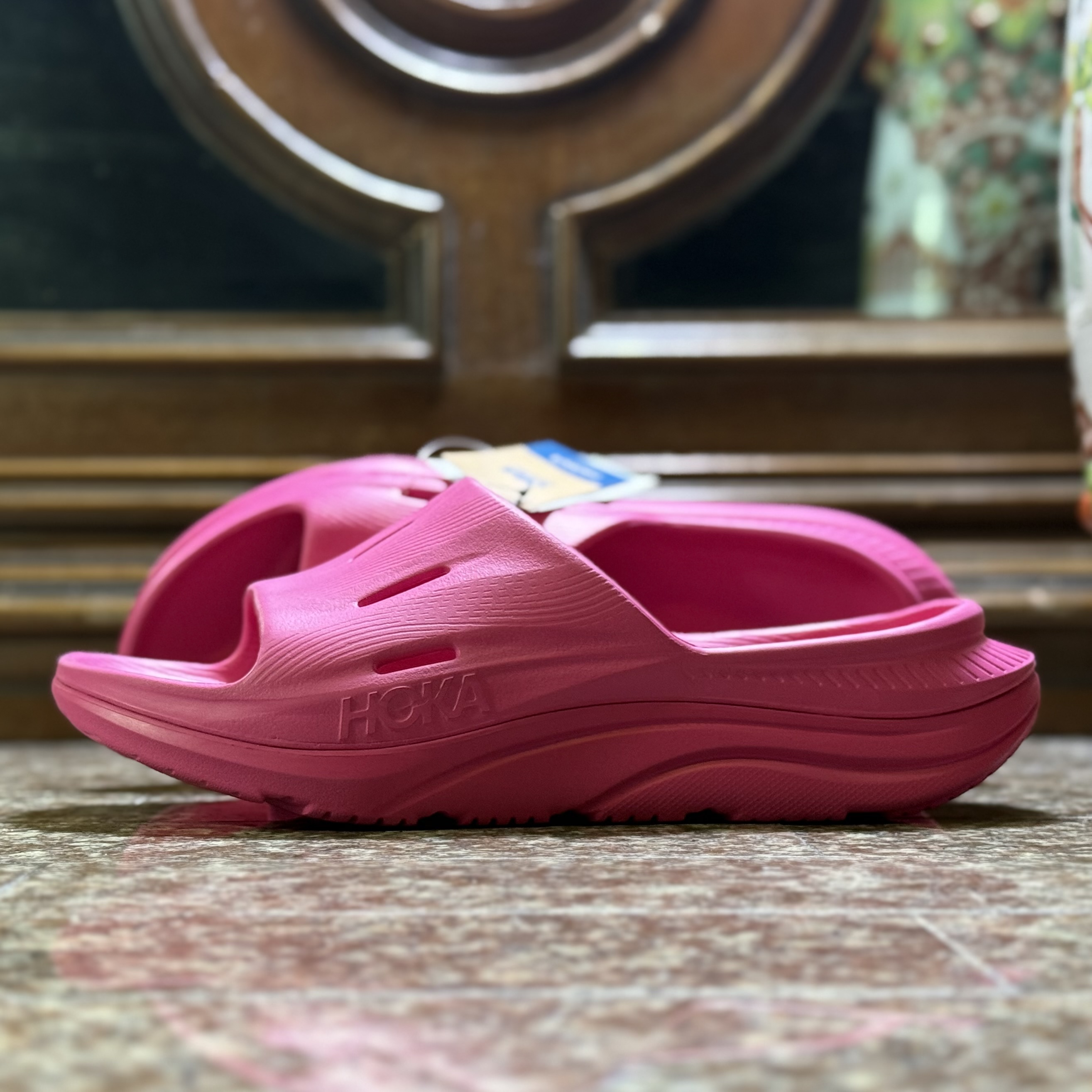 รองเท้า HOKA Ora Recovery Slide 3 ‘Pink Yarrow’ (M8/9/10US)