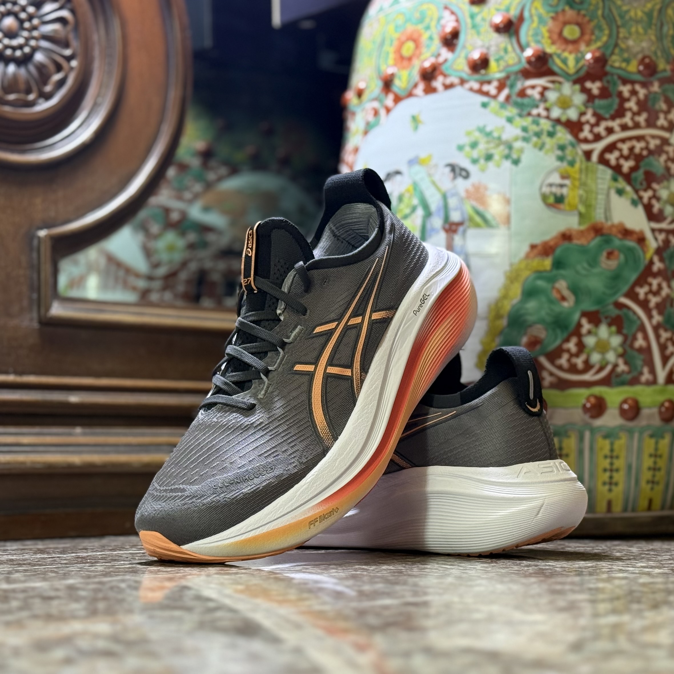 รองเท้าวิ่ง ASICS Gel Nimbus 27 #มือ2 (M10.5US)