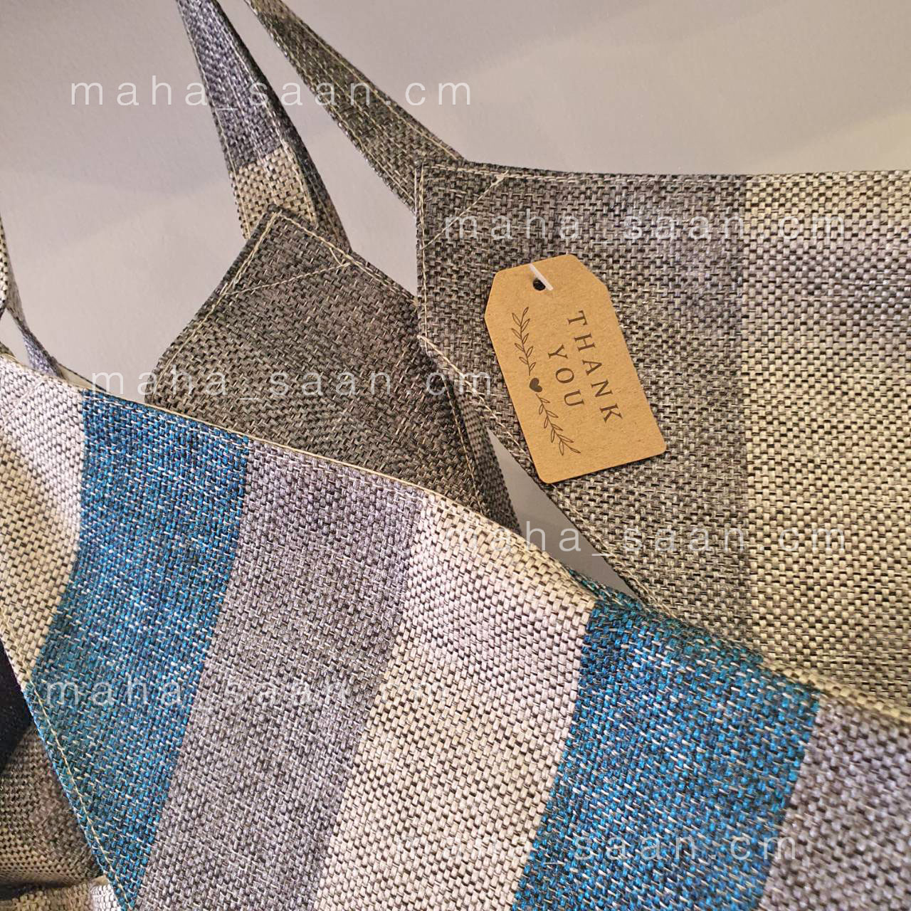 กระเป๋าผ้าสะพาย ทรง6เหลี่ยม คละสี 💮