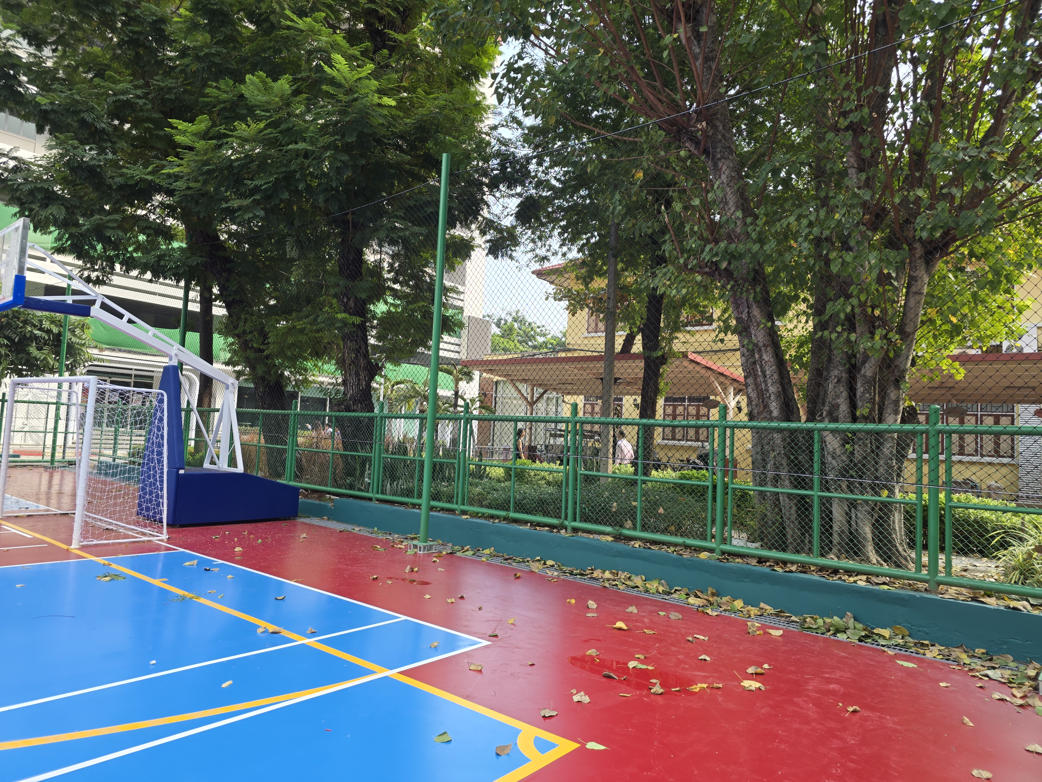 ตาข่ายกั้นบาสเกตบอลจากโรงงาน