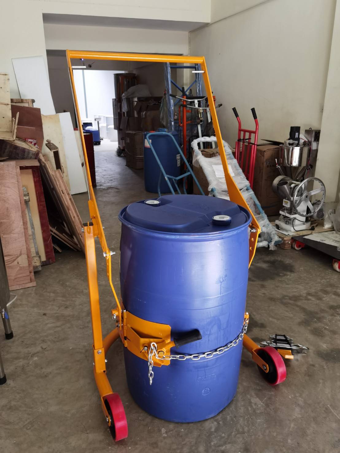 🌈13192 รถเข็นถังเหล็ก ถังพลาสติกขนาด 200 ลิตร สามารถเอนเทของเหลวได้สะดวก รุ่น HD80B