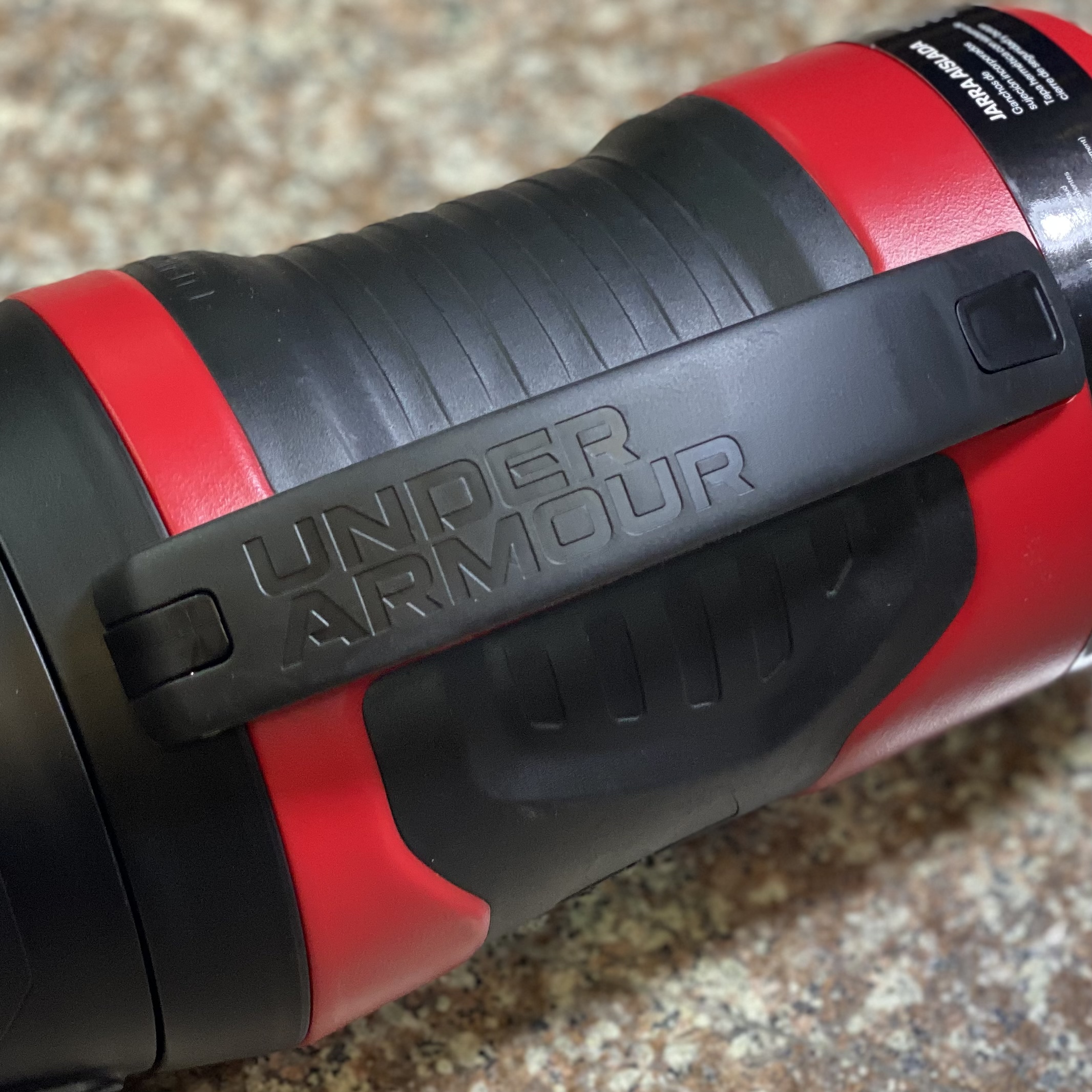 กระบอกน้ำ Under Armour PlayMaker Water Bottle ‘RED’ (64OZ)